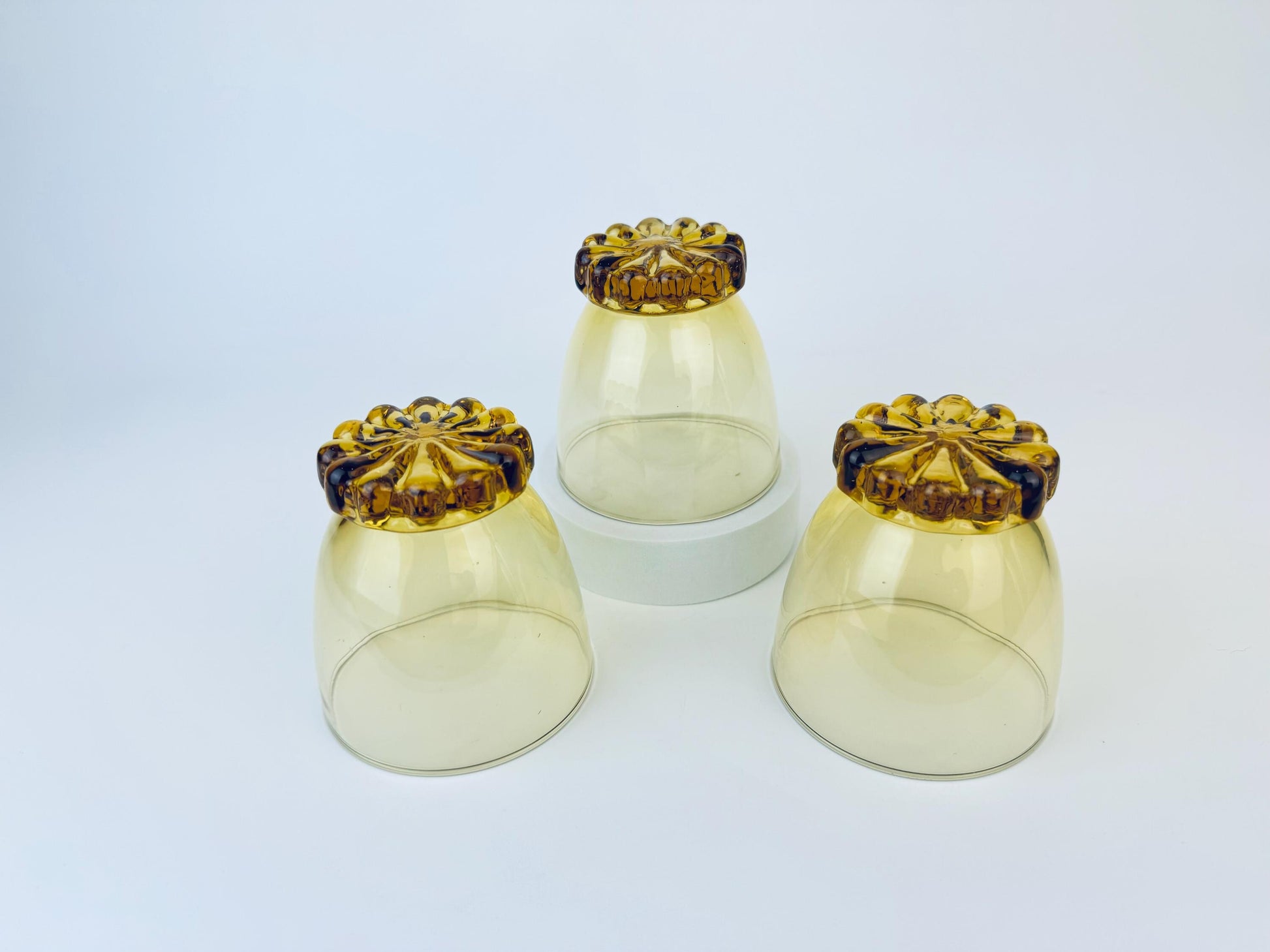 Product image for 'vintage libbey crystal sonnet gold amber glasses set of three 3' (view f736eb)