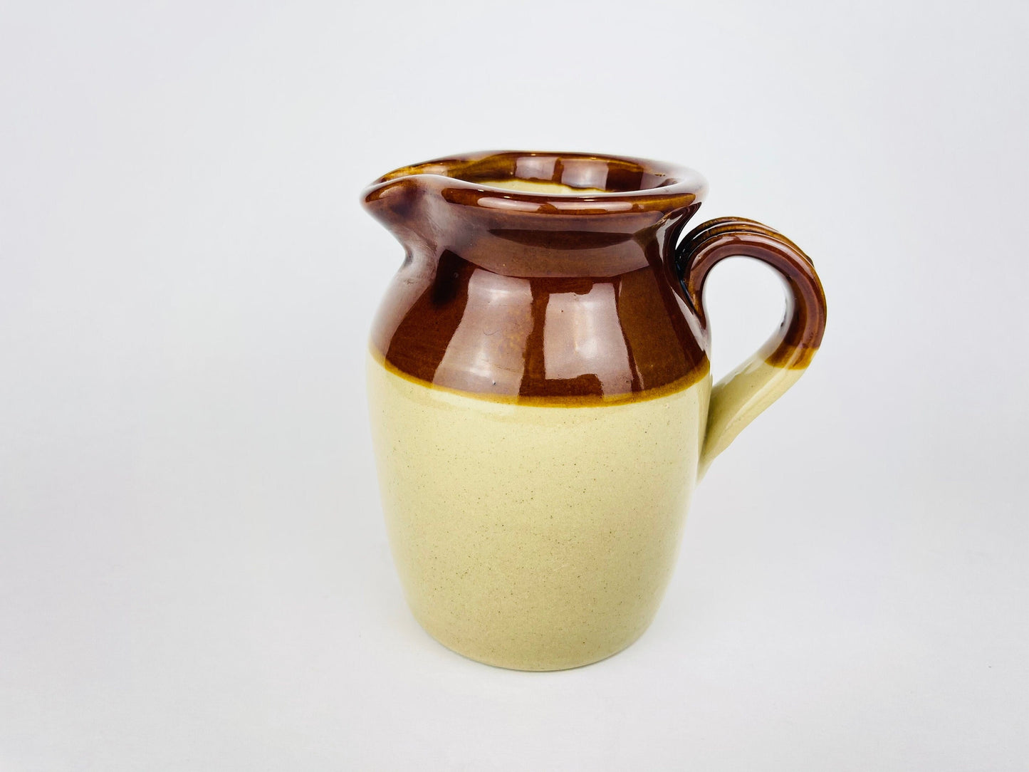 Product image for 'vintage pearsons of chesterfield vase pitcher made in england glazed ceramic' (view e86cdb)