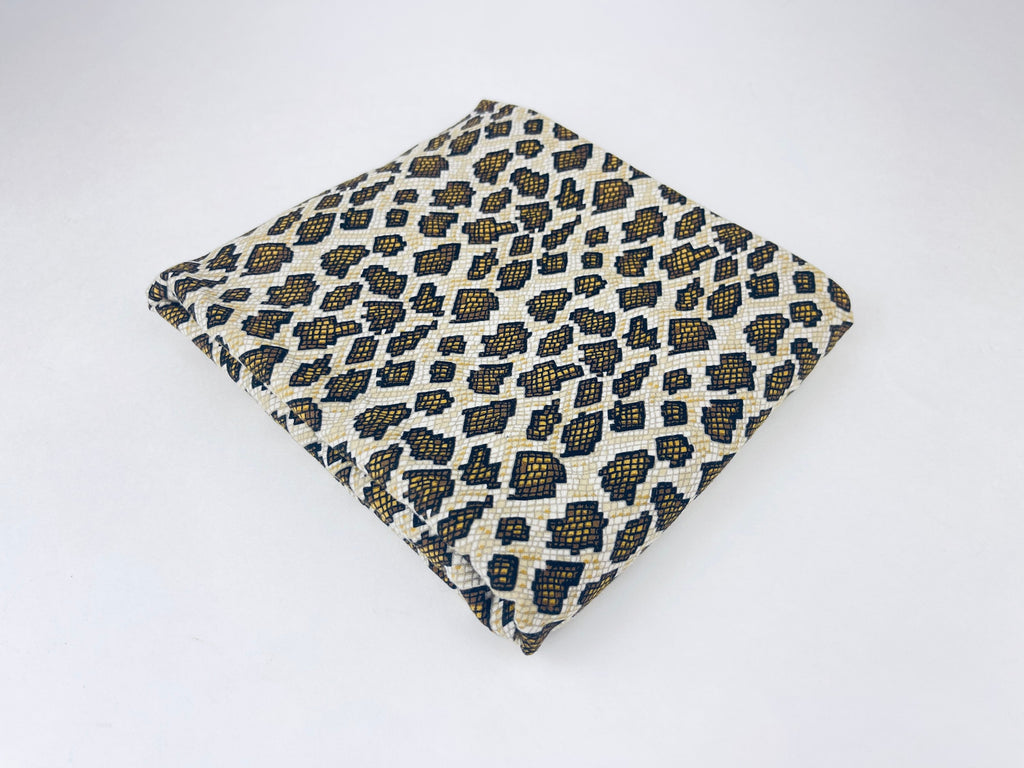 Product image for 'vintage faux snake pattern fabric material 36 x 42 second skin' (view 0ddd14)