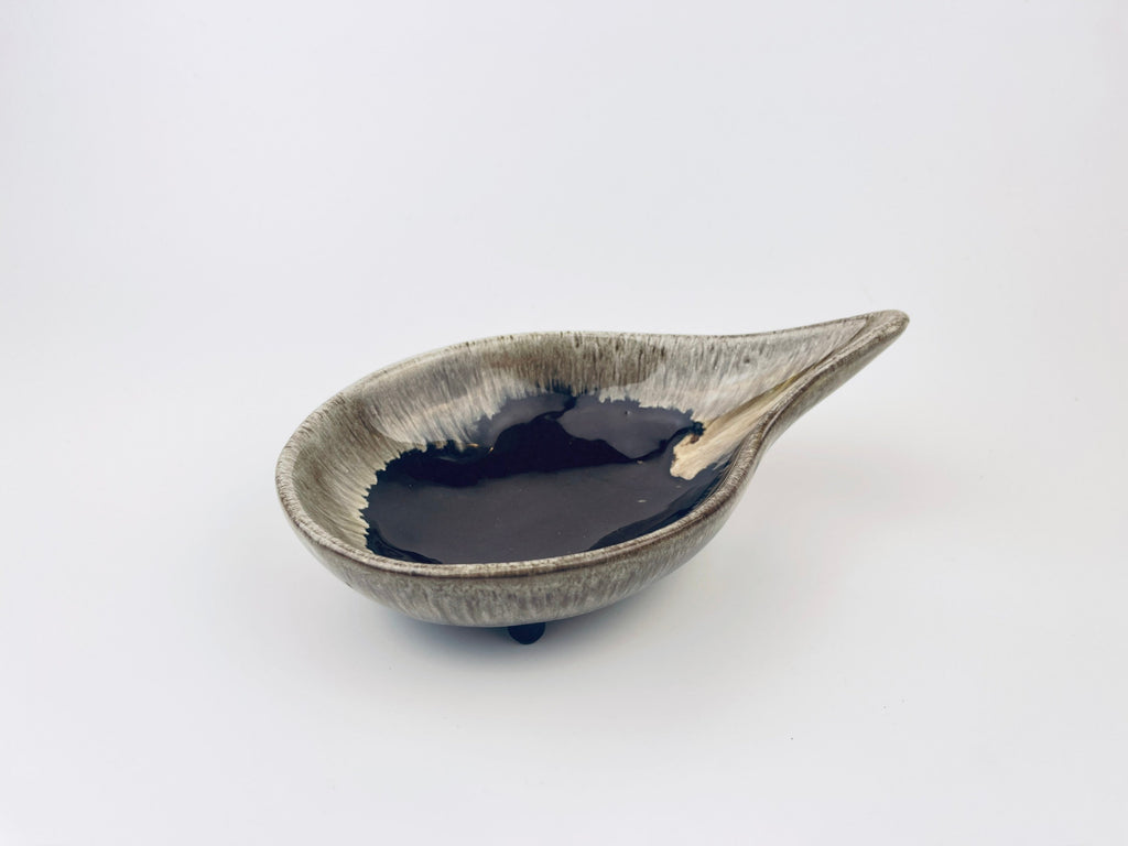 Product image for 'vintage teardrop drip glazed red clay trinket dish evangeline pottery canada made in canada' (view f1abad)