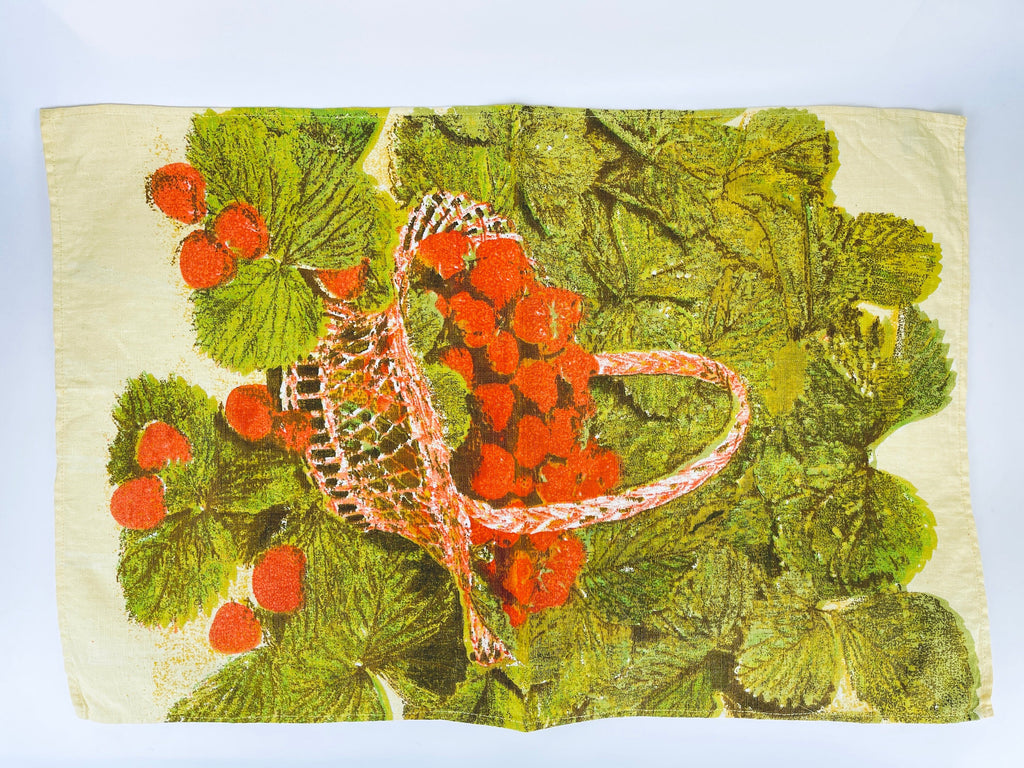 Product image for 'vintage strawberry fruit basket linen cotton tea towel kitchen statement towel tapestry made in germany sold separately' (view a4d0c4)