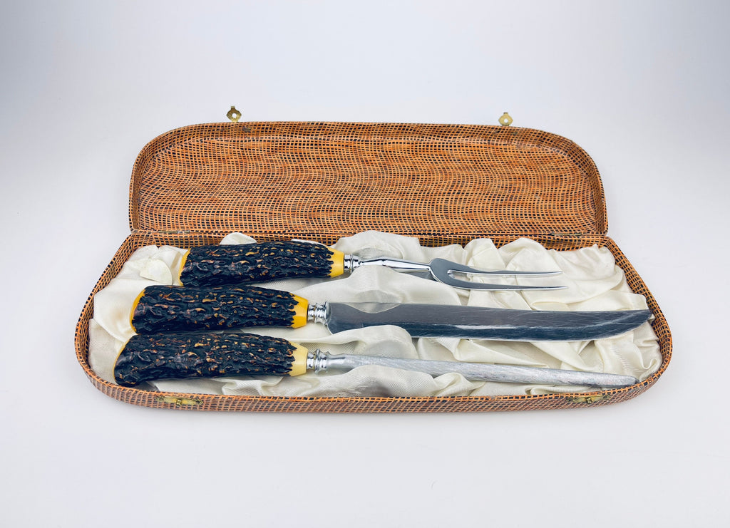 Product image for 'vintage faux antler serving utensil knife set sheffield england forged steel knife sharpener cutler john palmer knife' (view 9ed8c9)