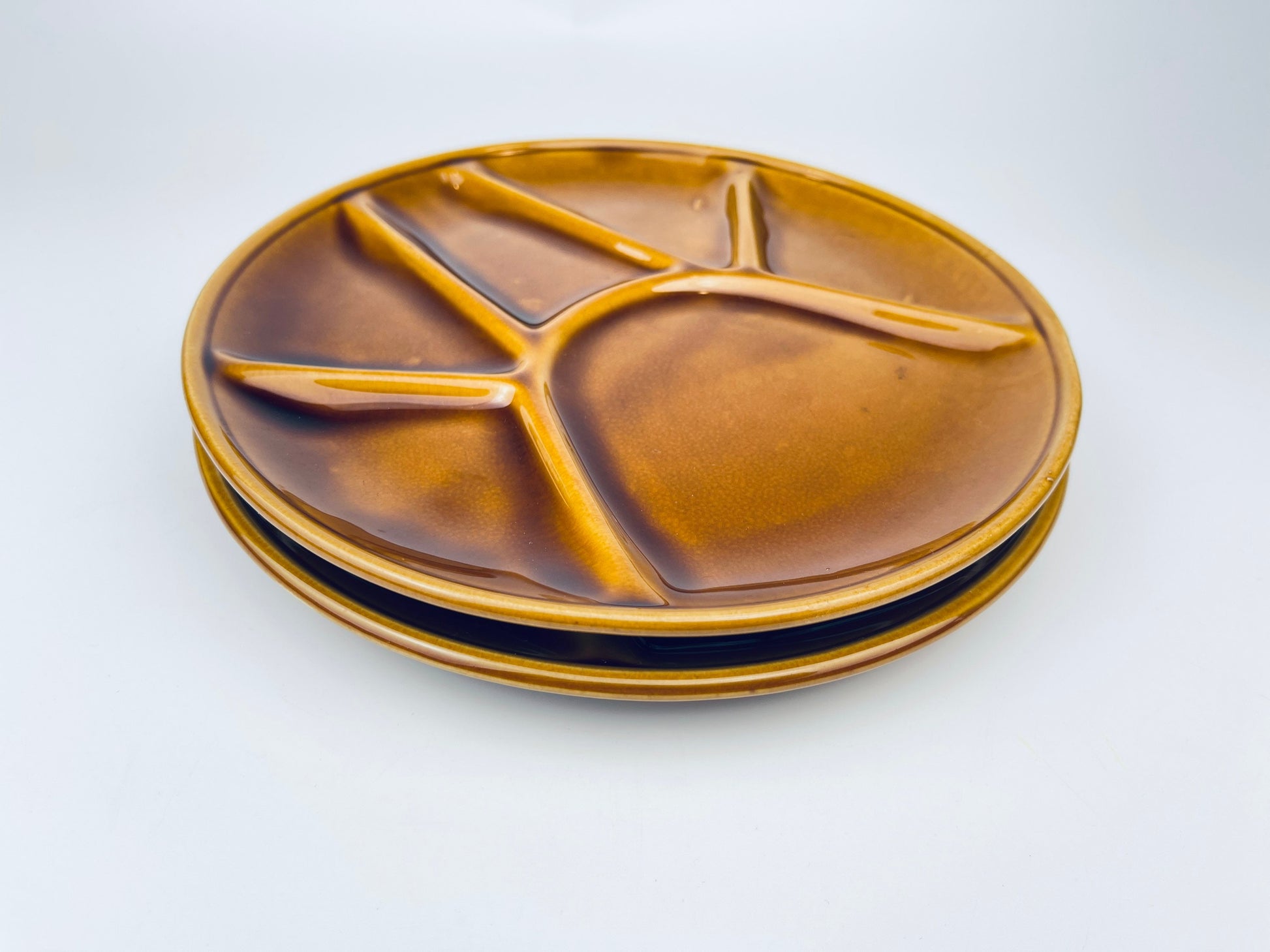 Product image for 'vintage niderville france glazed ceramic 8 5 fondue sushi plates set of two 2 made in france colour sets sold separately' (view cfc084)