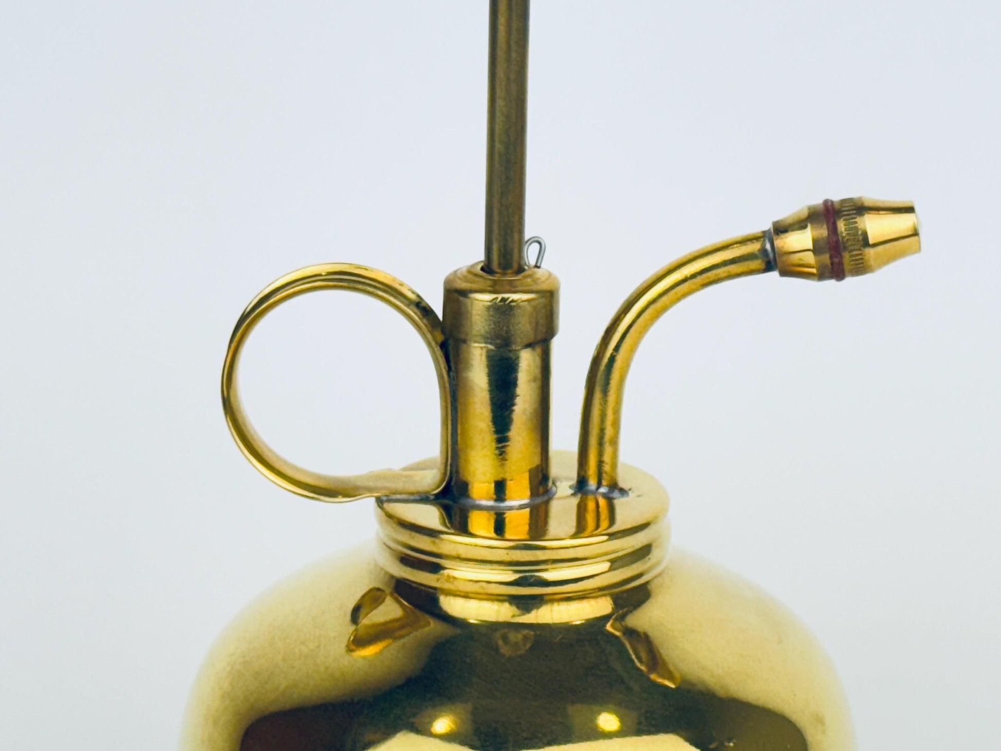Product image for 'vintage brass plant plant mister waterer new old stock nos made in hong kong' (view ead3bb)