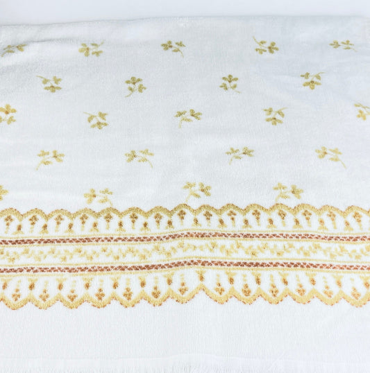 Product image for 'vintage floral fringe bath towel made by caldwell in canada cotton polyester' (view 58cf20)