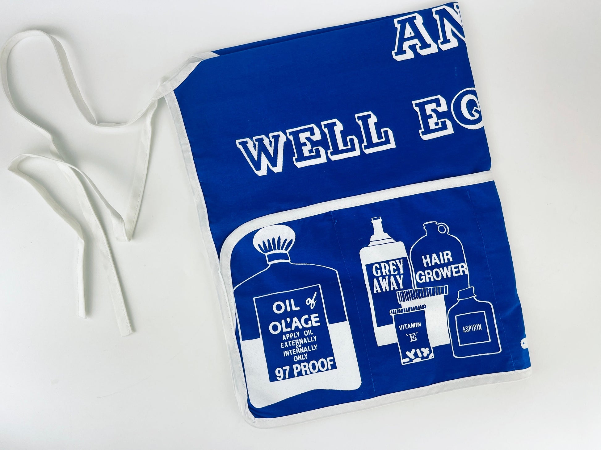 Product image for 'vintage blue white mens pocket apron 50th birthday gift 50 and well equiped made in canada' (view 97f28e)