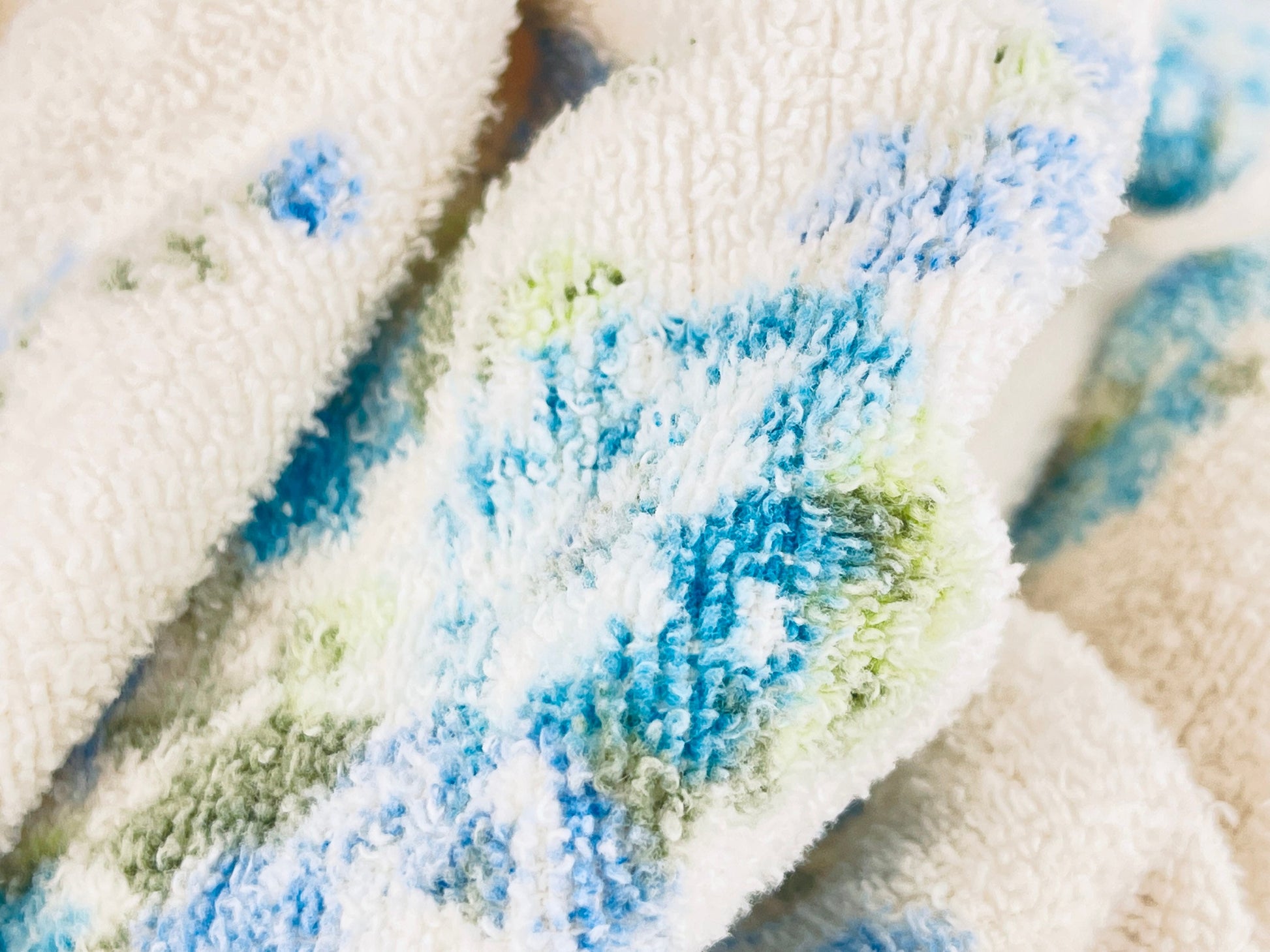 Product image for 'vintage blue floral fringe bath towel cotton rayon blend made in canada' (view df6daf)