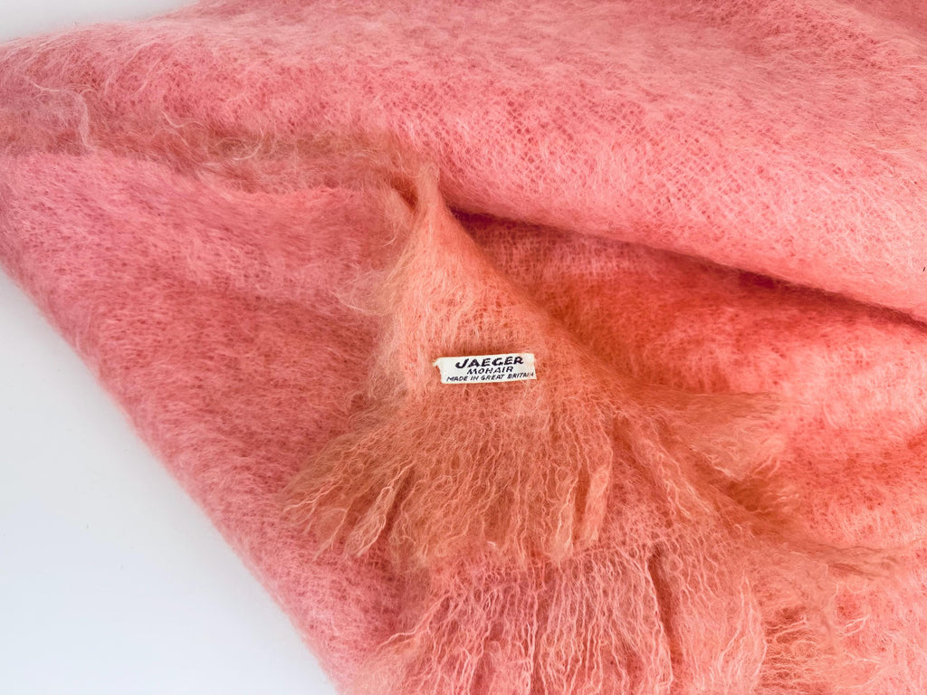 Product image for 'vintage jaeger pink mohair wool fringe throw made in great britain' (view 275f28)
