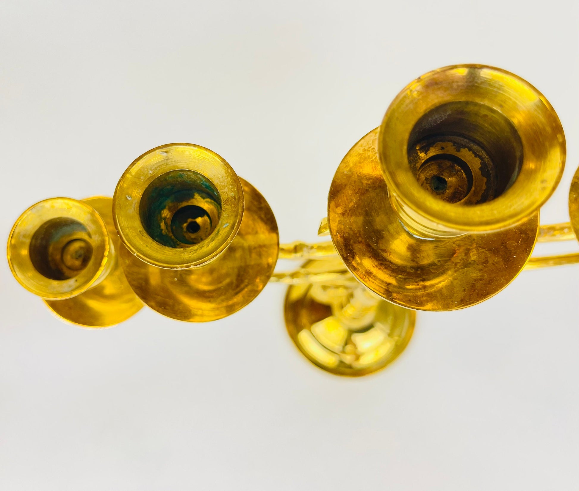Product image for 'vintage brass candelabra five candlestick holder' (view 90d62c)