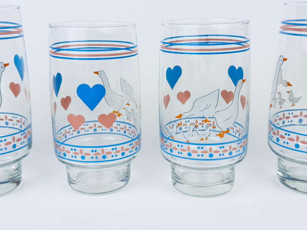 Product image for 'vintage arcopal hearts n geese glasses set of 4 french country charm' (view 1226b4)