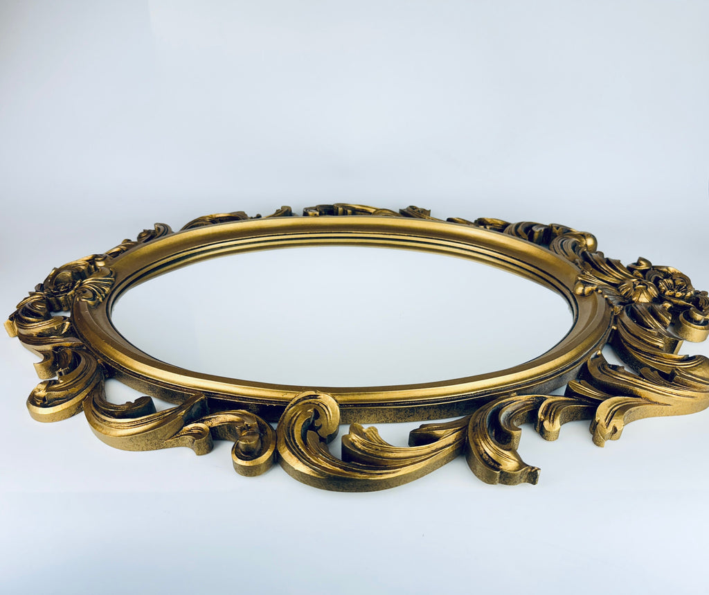 Product image for 'vintage hollywood regency gold gilt oval wall mirror made in canada by wonder glo fine framed mirrors walker glass co' (view 2311ba)