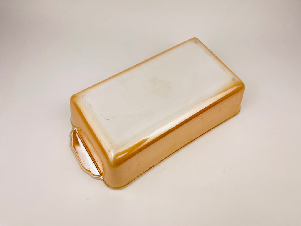 Product image for 'vintage fire king peach lustreware loaf dish 409 1 qt capacity made in usa' (view 5bd38a)