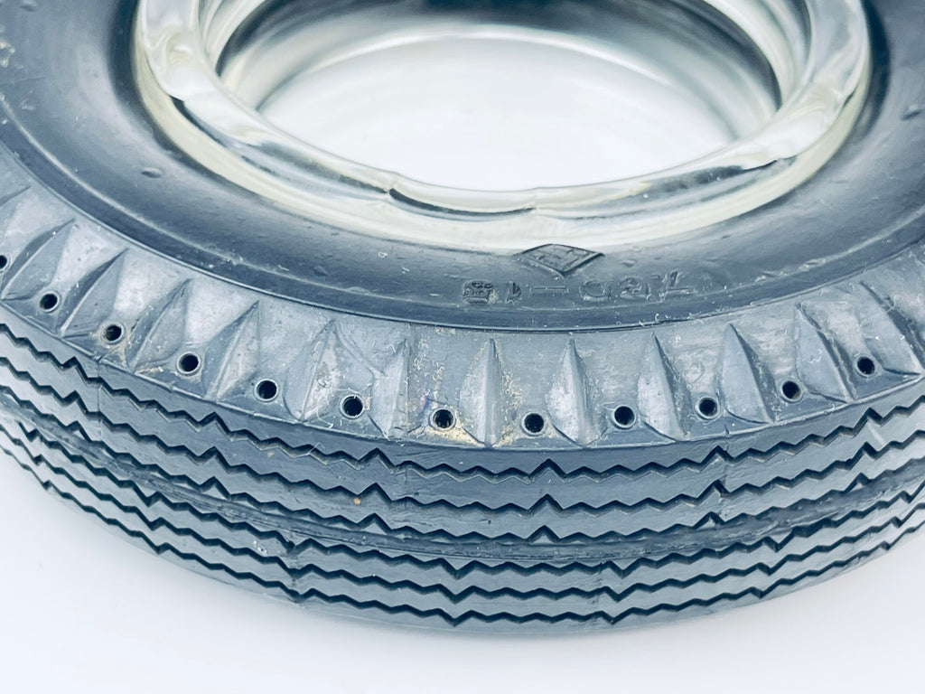 Product image for 'vintage seiberling sealed aire rubber tire glass ashtray made in usa' (view 2ed685)