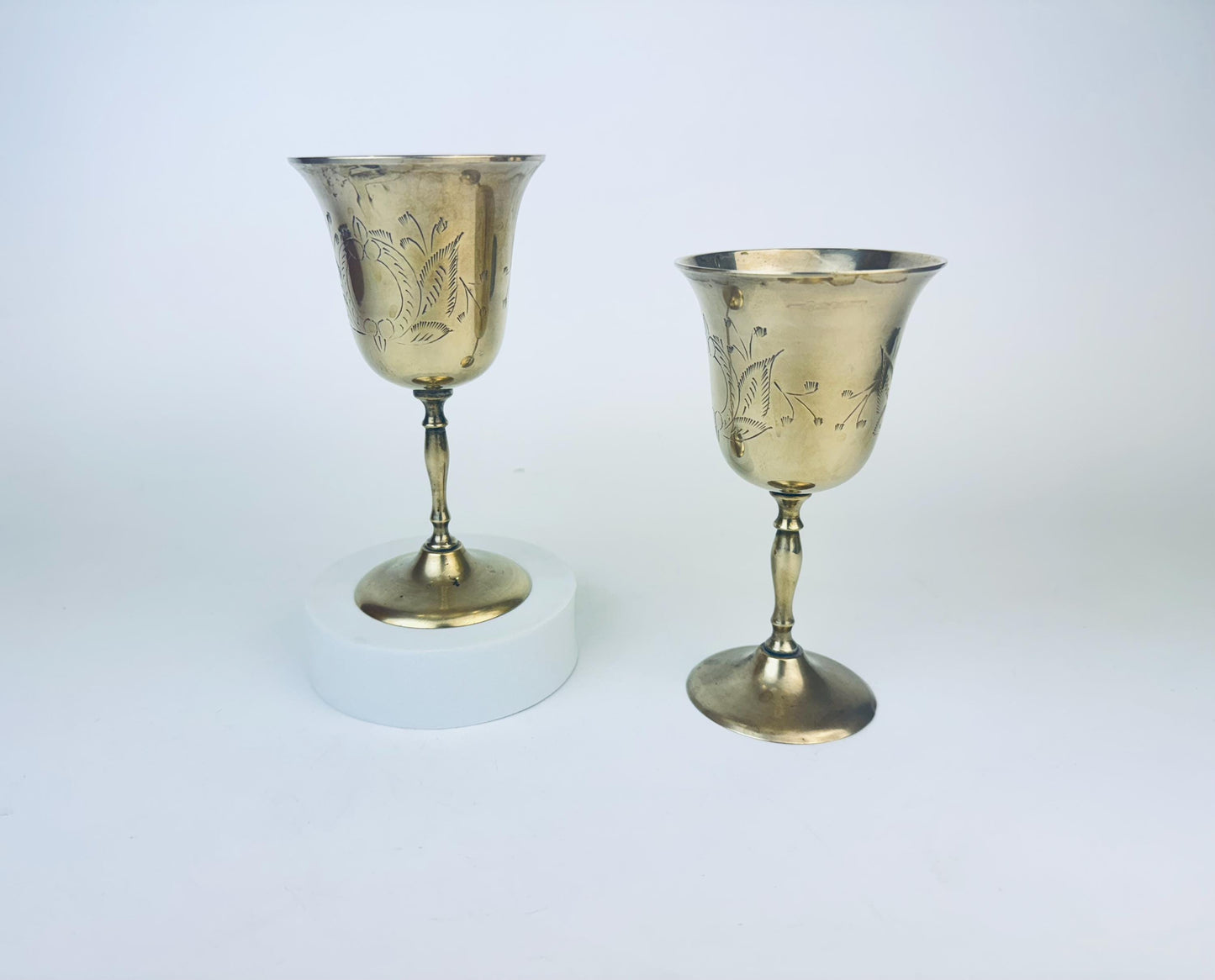 Product image for 'vintage etched brass goblets set of two 2' (view 1c9b92)