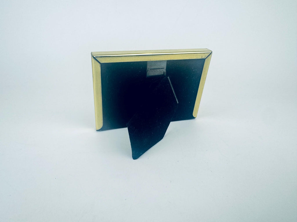 Product image for 'vintage solid brass tabletop duo picture frame made in korea' (view d2e598)