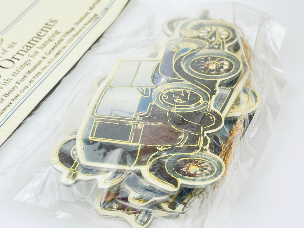 Product image for 'vintage auto christmas ornaments henry ford museum set of six 6 made in hong kong 1987 new old stock nos' (view 14ffb8)