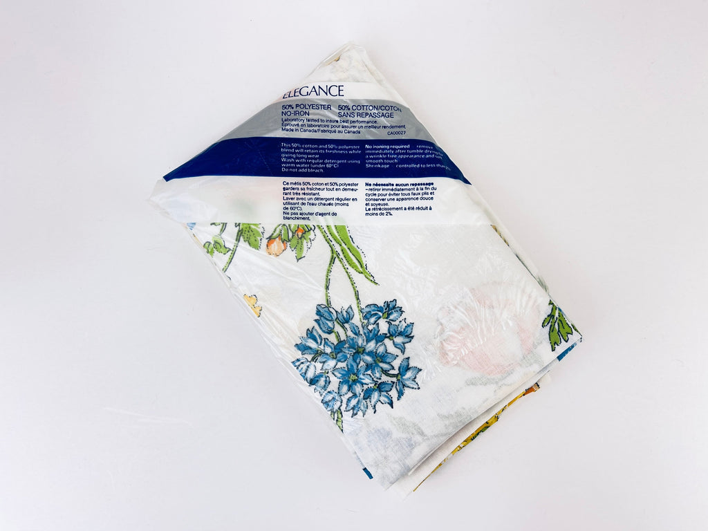 Product image for 'vintage elegance standard floral pillow cases set of two 2 50 50 cotton polyester blend made in canada new old stock nos' (view ca1ecf)