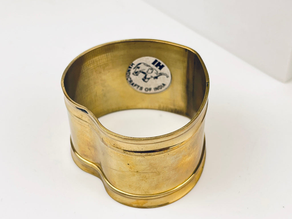 Product image for 'vintage brass heart shaped napkin ring holders set of six 6 attractive aged patina' (view 366960)