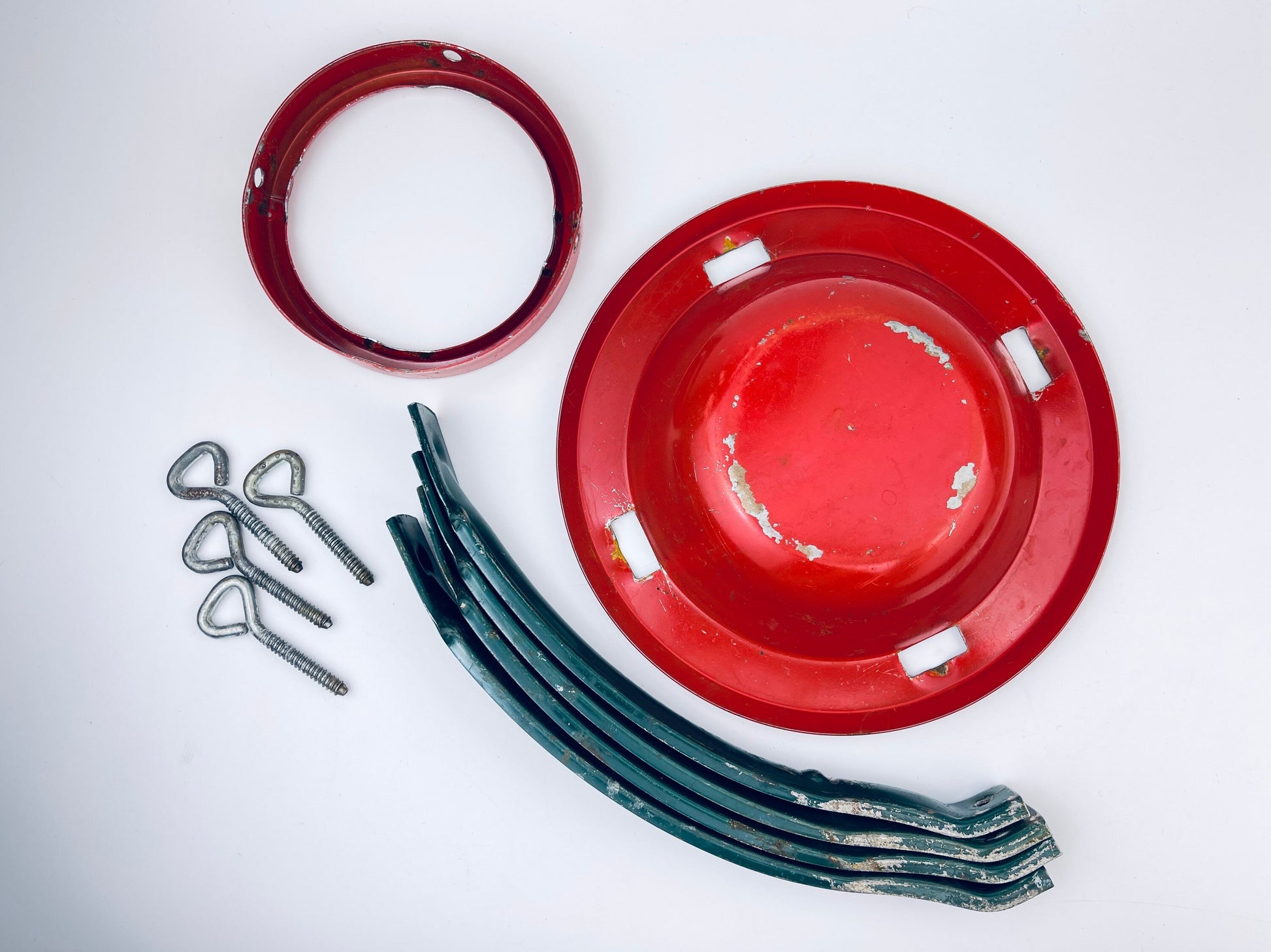 Product image for 'vintage metal christmas tree stand four legs for stability large ring stands any tree simpson sears' (view 755012)