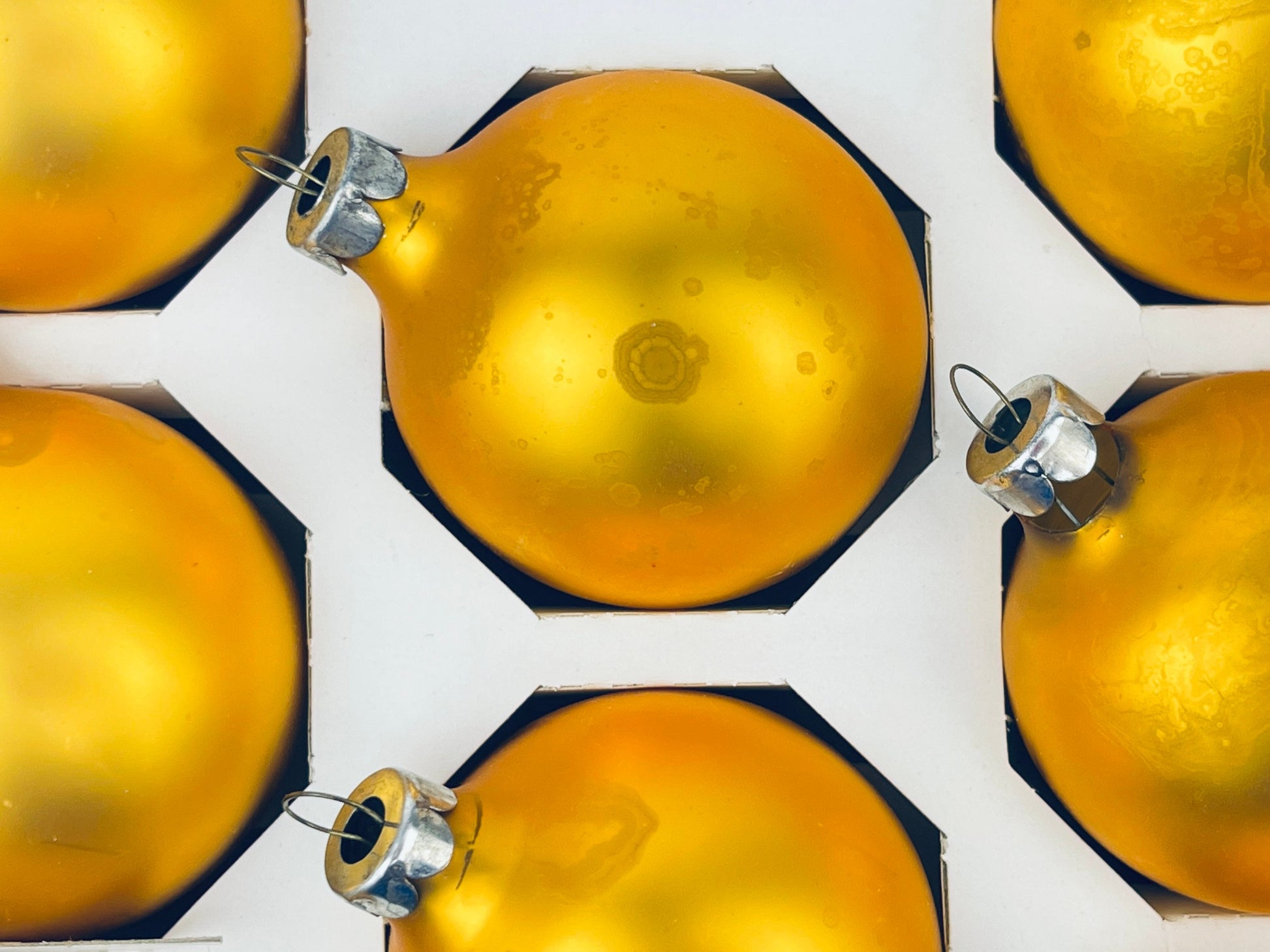 Product image for 'vintage gold glass christmas tree ornaments set of eight 8 american made by holly ornaments rustic aged' (view 0cb50d)