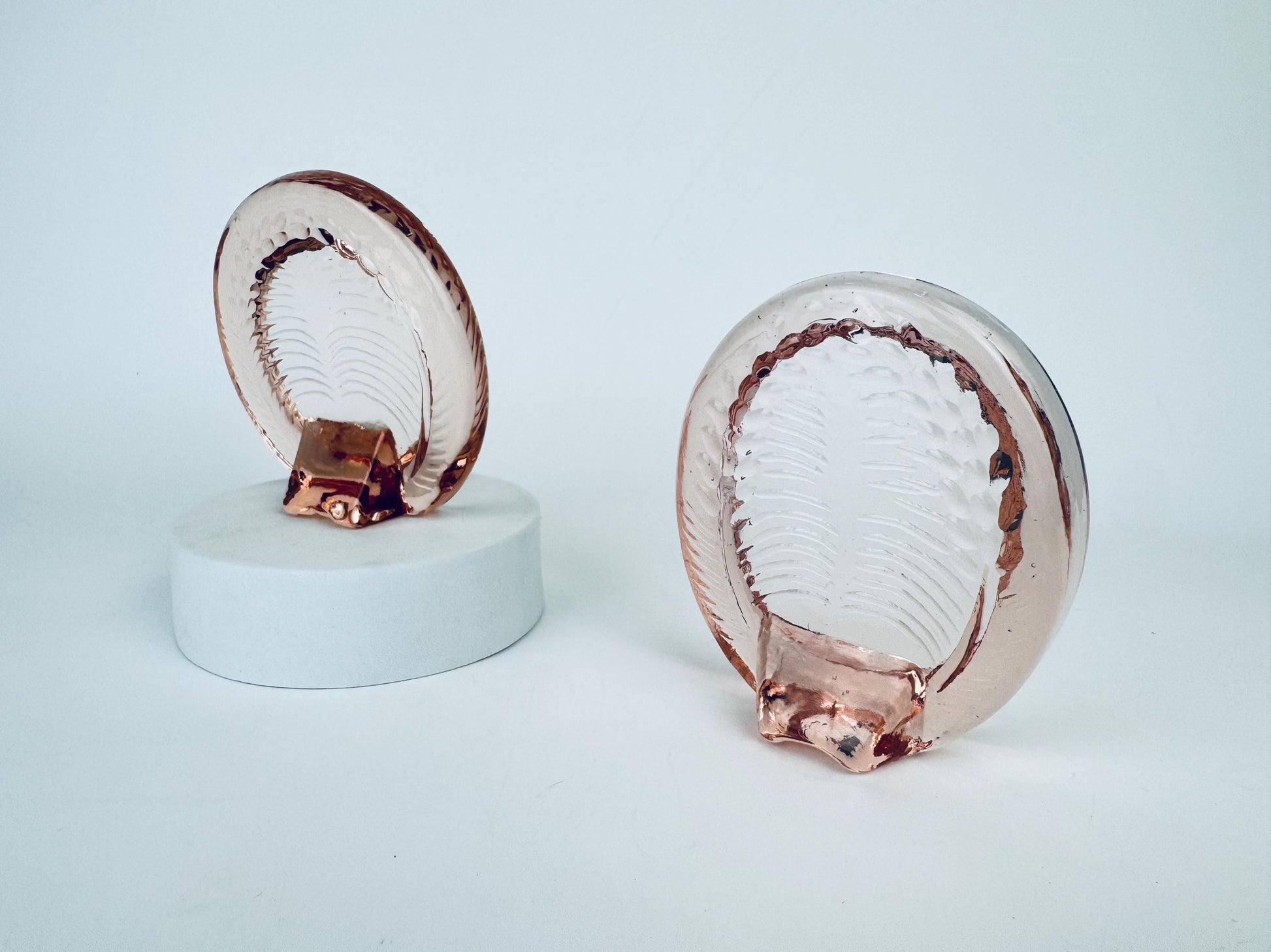 Product image for 'vintage pink glass picture frame oval or round 1980s 90s solid pressed glass vanity frame sold separately' (view 8ceca0)