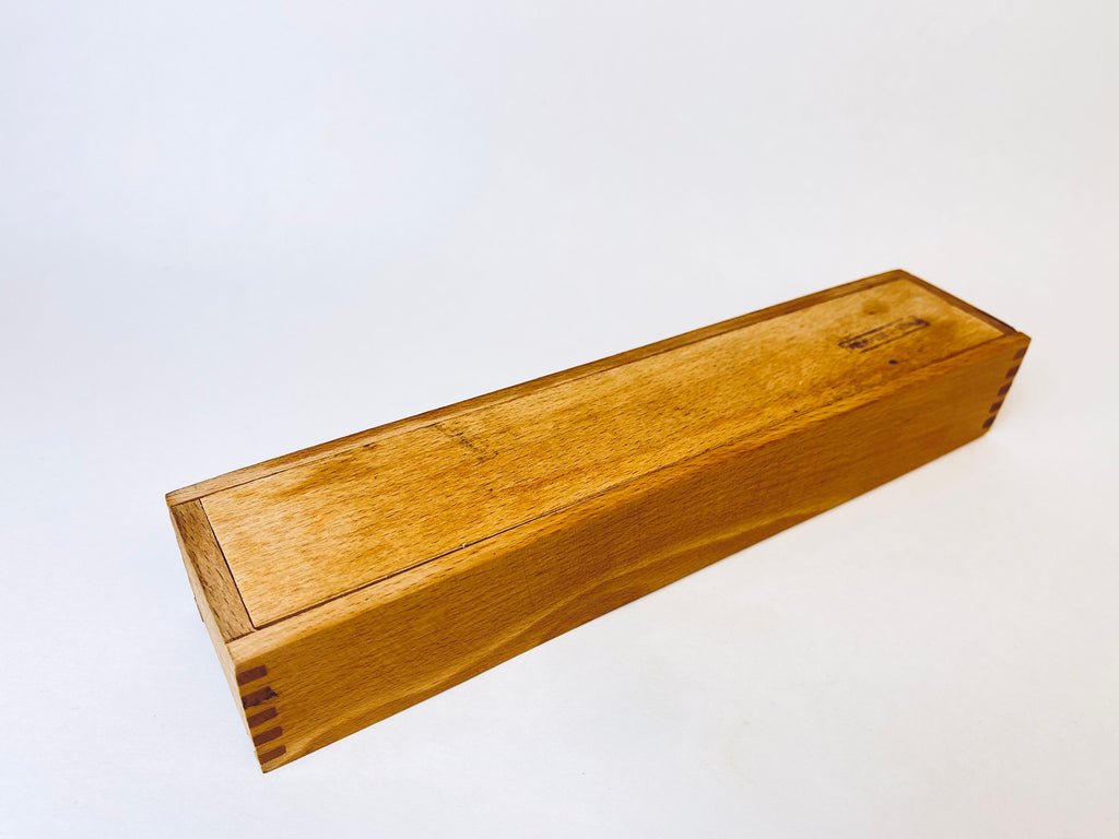 Product image for 'vintage 1970s bulgarian wooden domino set 54 piece classic game in original box' (view d730e0)
