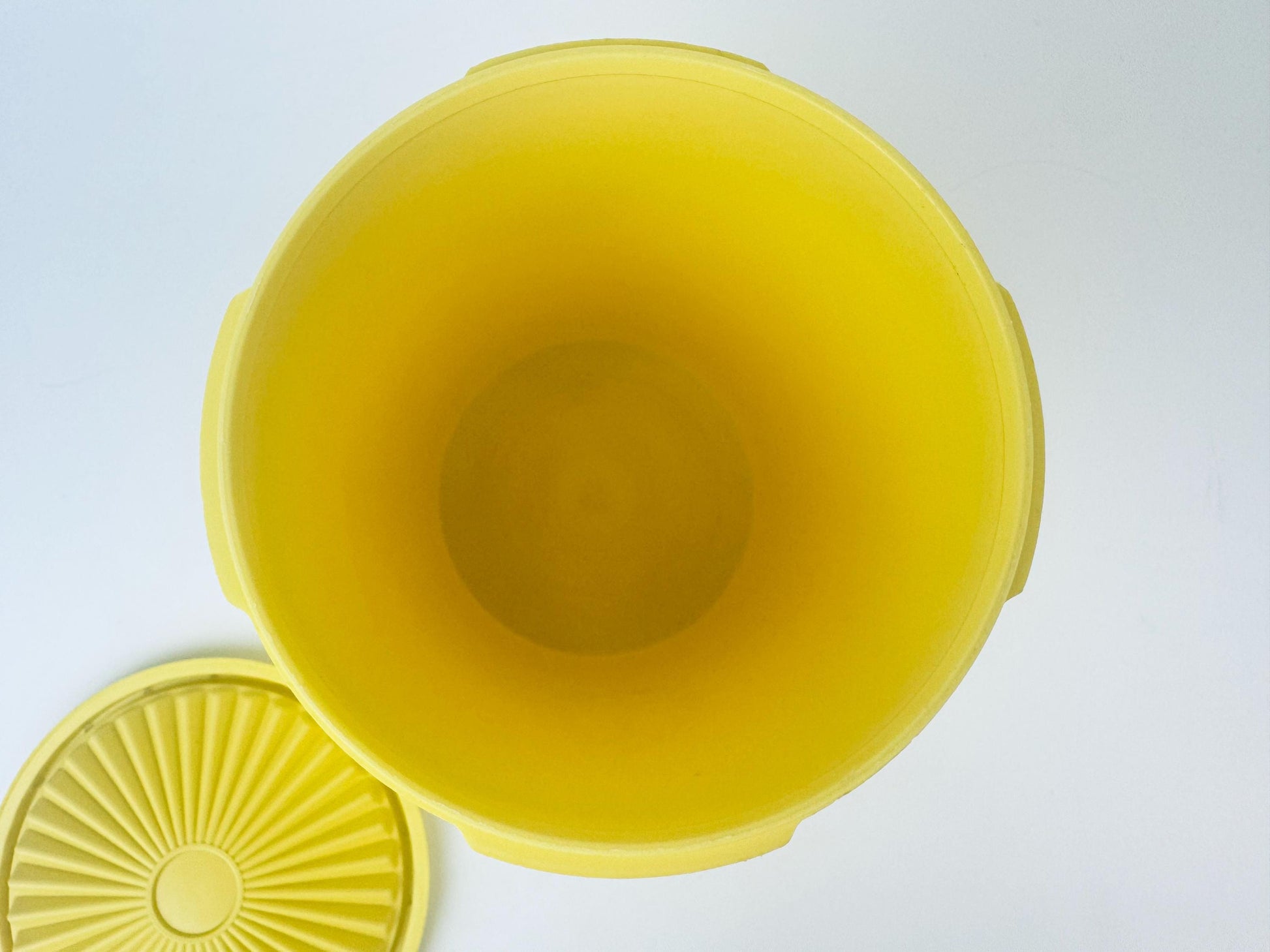 Product image for 'vintage yellow plastic tupperware servalier countertop container instant touch lid scroll pattern made in canada 1' (view a5faf5)