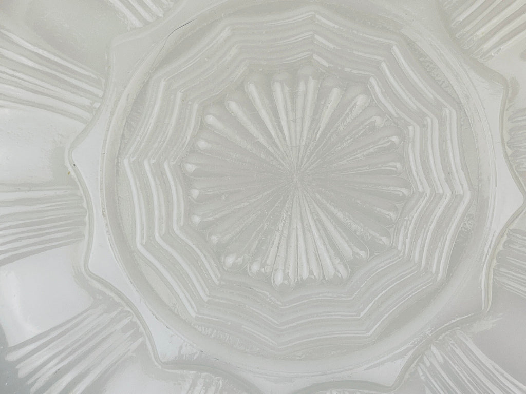 Product image for 'vintage devilled egg plate anchor hocking white milk glass ruffled scalloped gold rimmed edge' (view b36e5c)