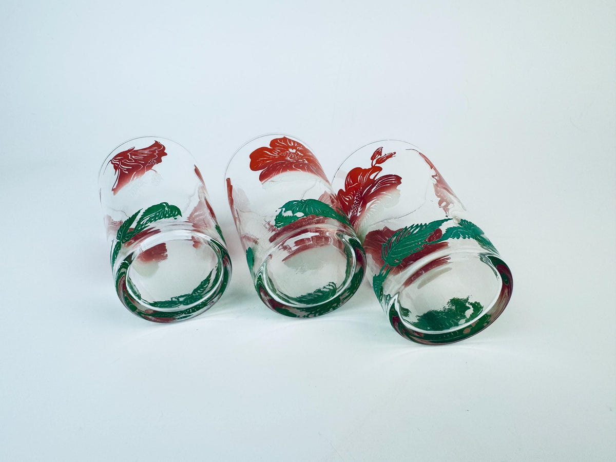 Product image for 'vintage red green floral juice glasses set of three 3' (view 2e4cb3)