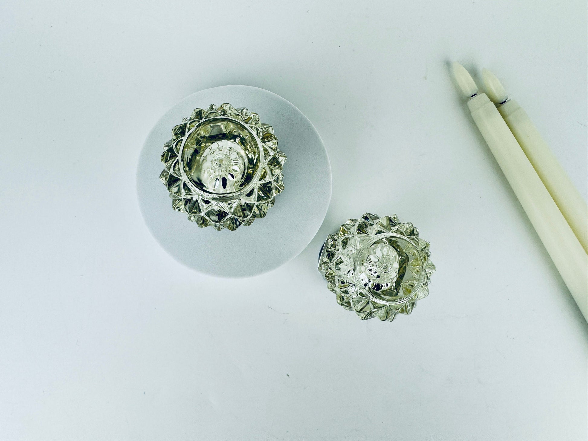 Product image for 'vintage diamond cut crystal candlestick holders with silver rims set of 2' (view 0a11e3)