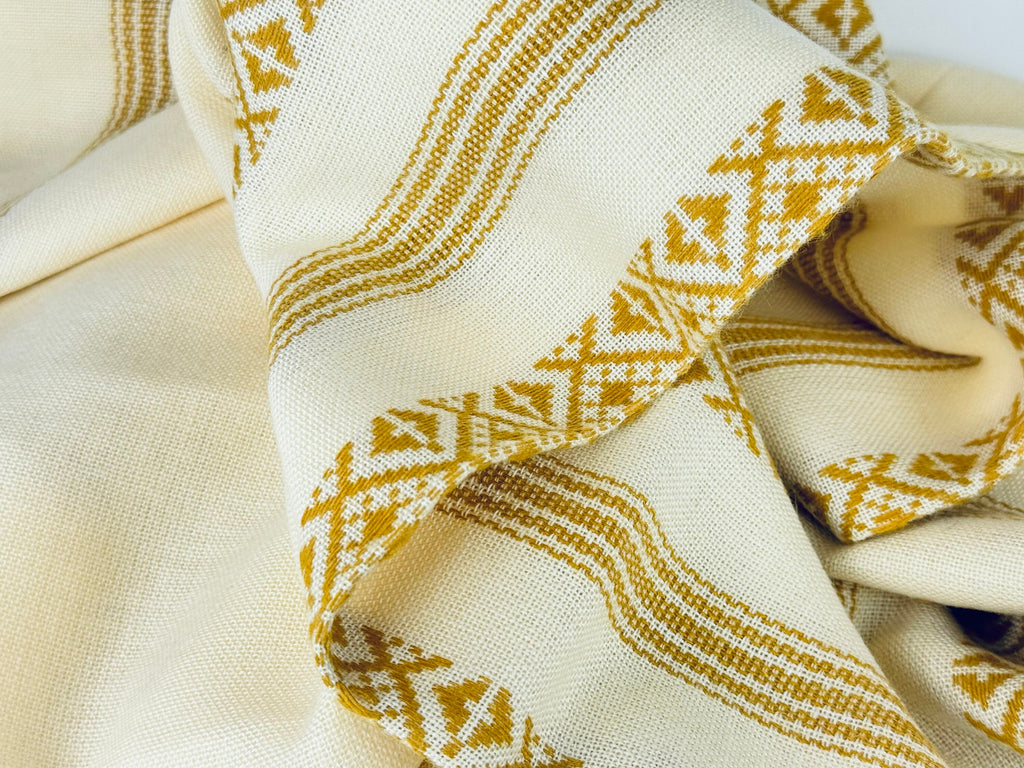 Product image for 'vintage 1970s thick woven beige brown geometric print tablecloth 54 x 61' (view 3433ec)