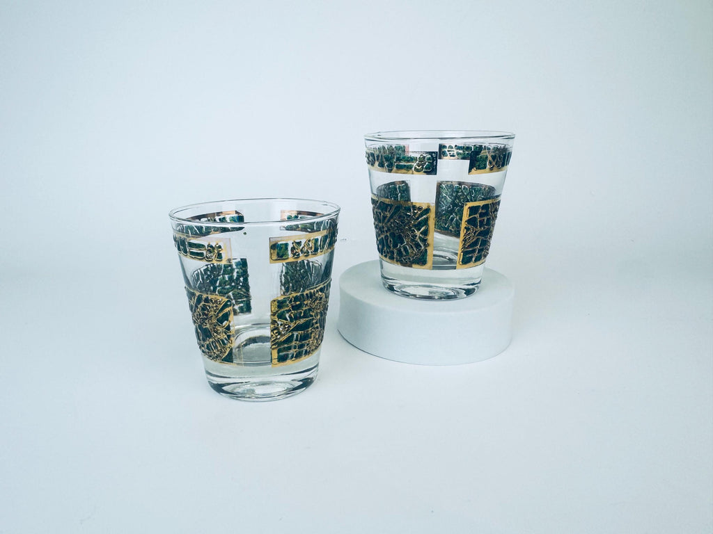 Product image for 'vintage gold green pattern lowball whiskey glasses dominion glass company set of two 2' (view cdc2c9)