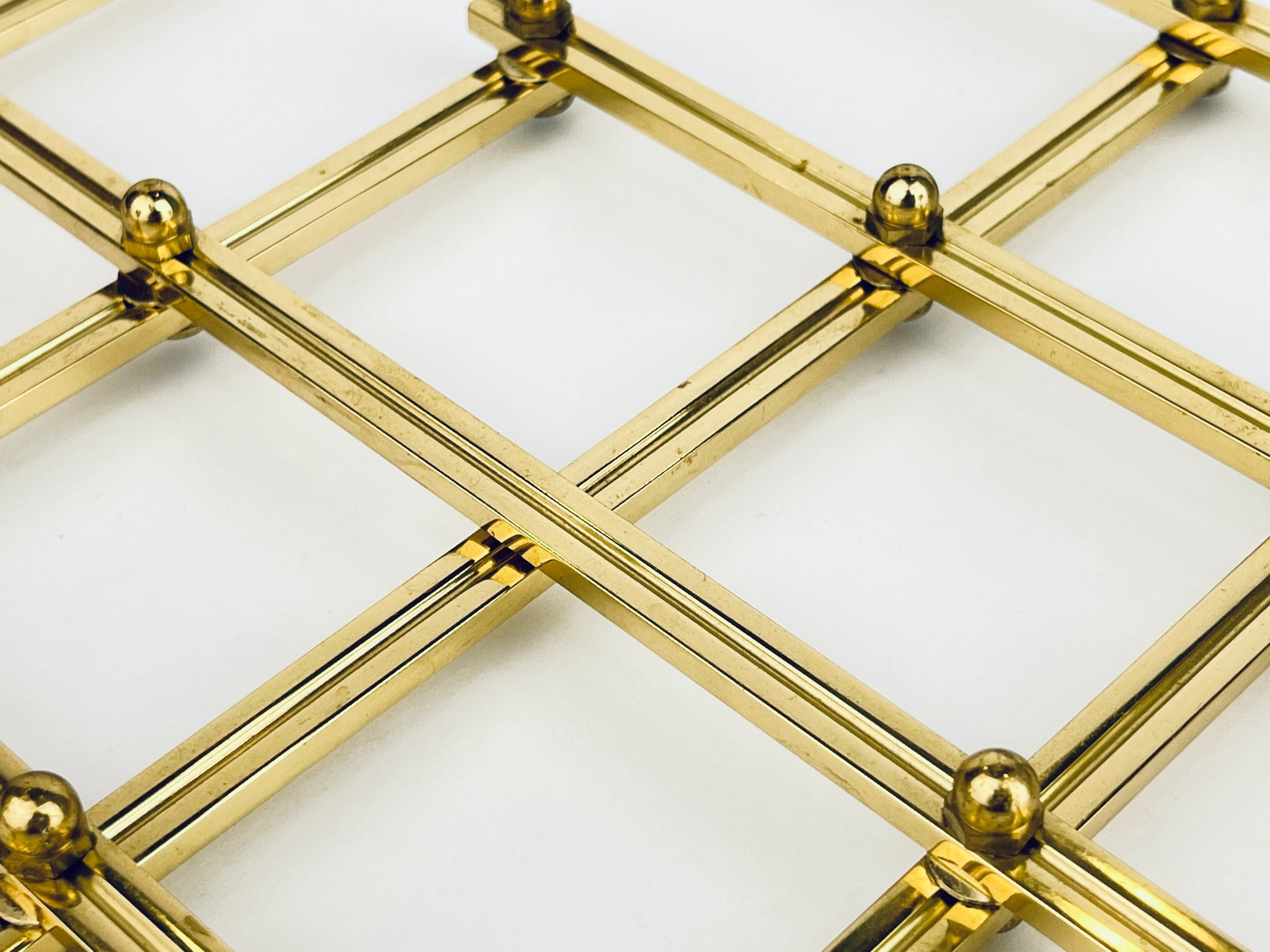 Product image for 'vintage wall mounted brass candlestick holders collapsible attractive aged patina' (view 43022b)