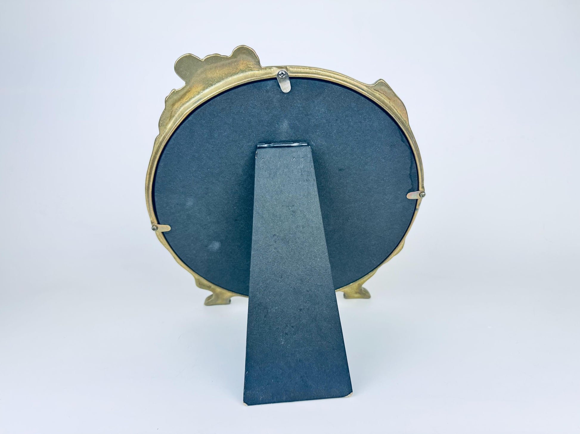 Product image for 'vintage art nouveau round brass tabletop mirror wood nymph maiden woman by the lake' (view 3ca494)