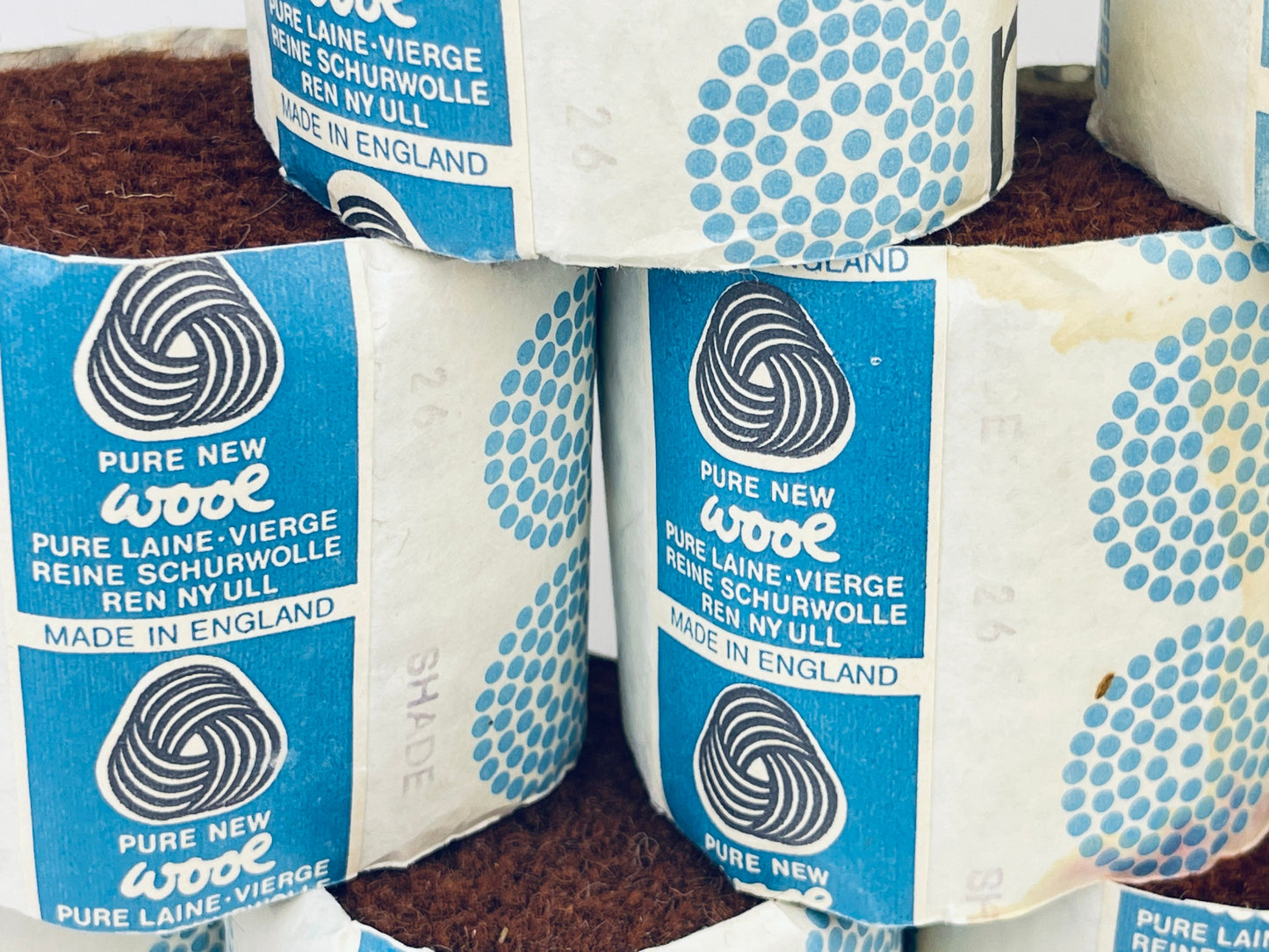 Product image for 'vintage wool mothproof rug yarn shillcraft readicut made in england packages sold separately' (view 0e1bd9)