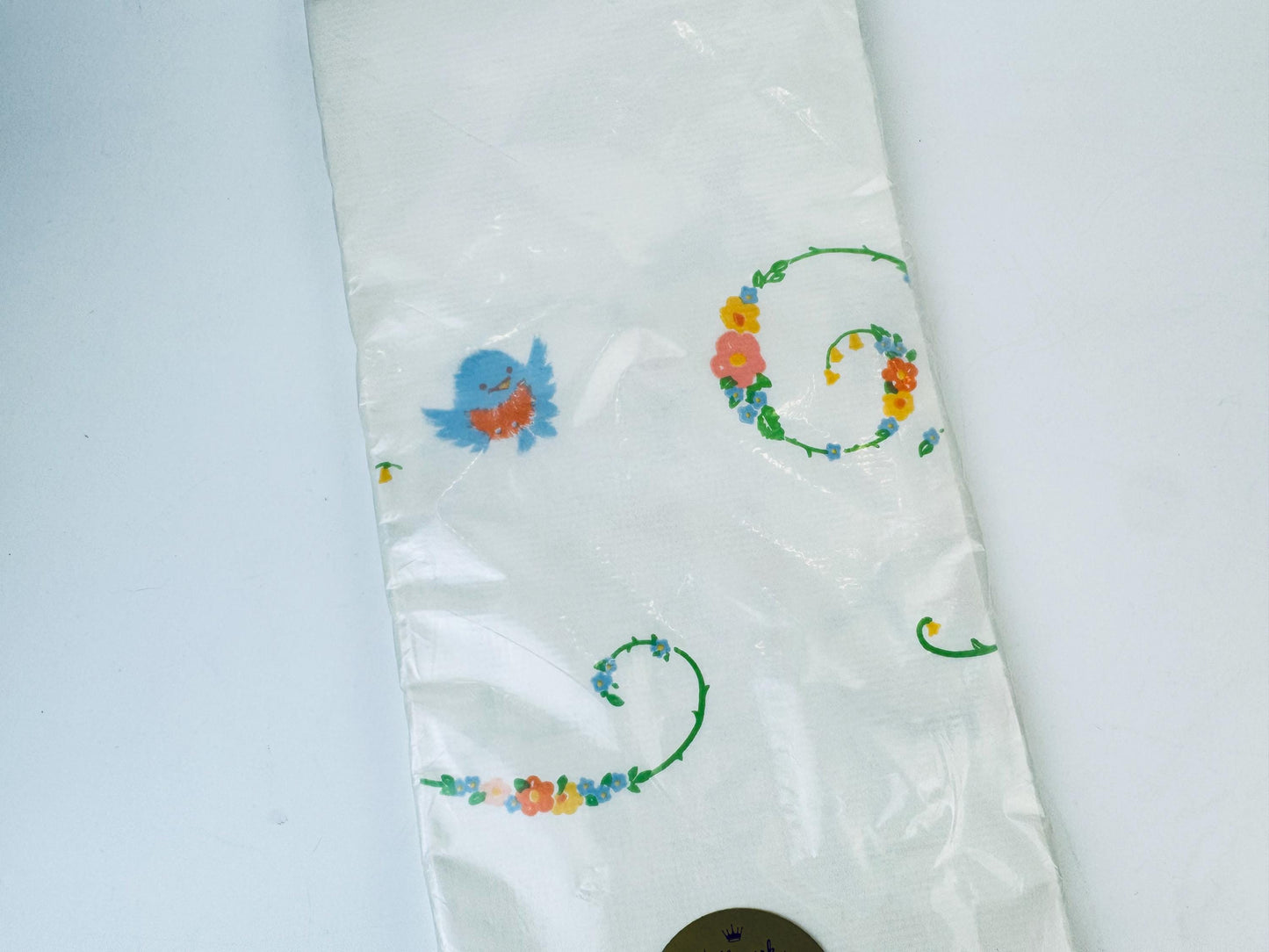 Product image for 'vintage happy birthday paper tablecloth new old stock nos made in usa' (view 84fba9)