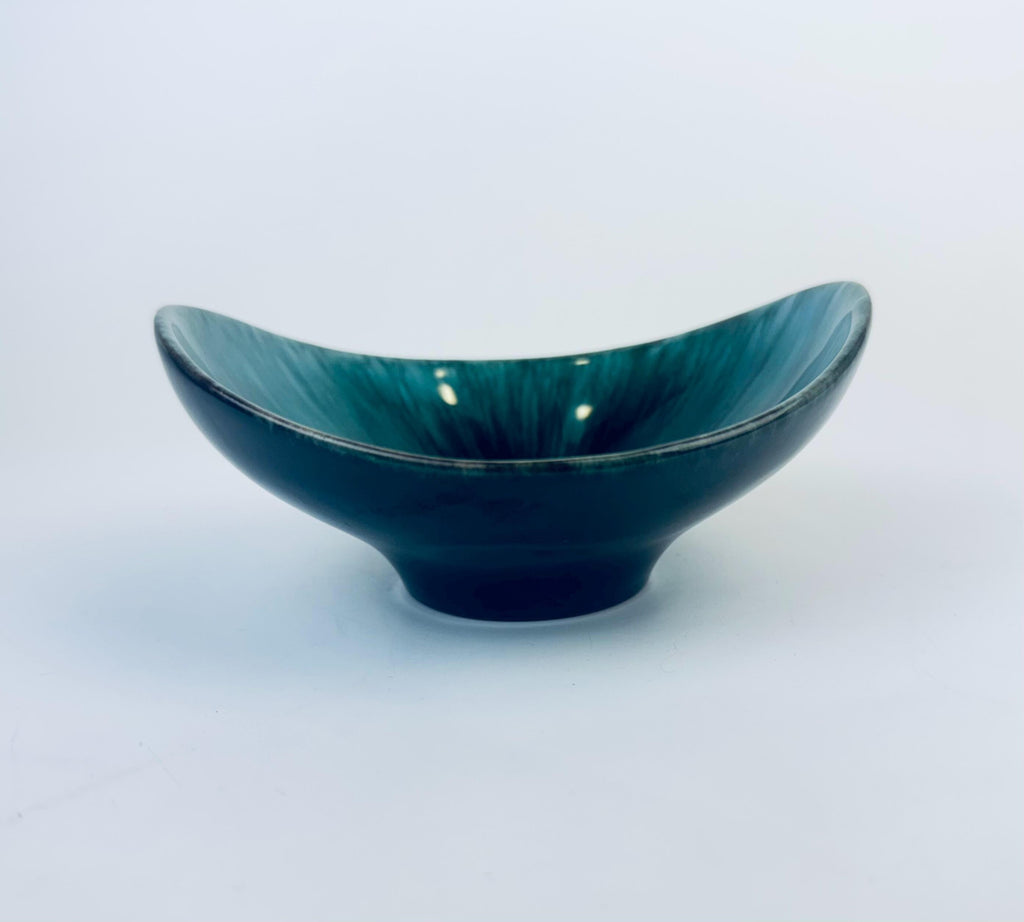 Product image for 'vintage green drip glaze ceramic trinket dish bowl blue mountain pottery bmp made in canada' (view b4a66e)