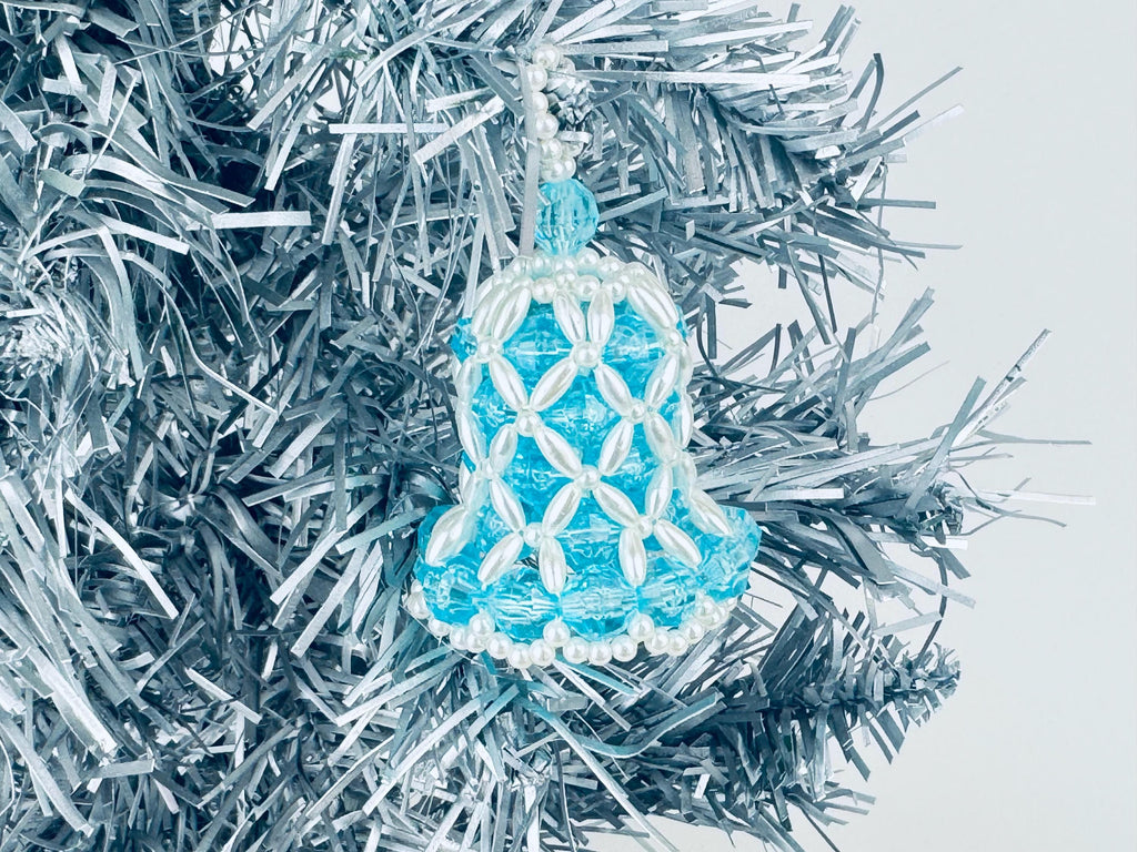 Product image for 'vintage handmade beaded bell christmas tree ornaments set of five 5' (view 46dc3a)