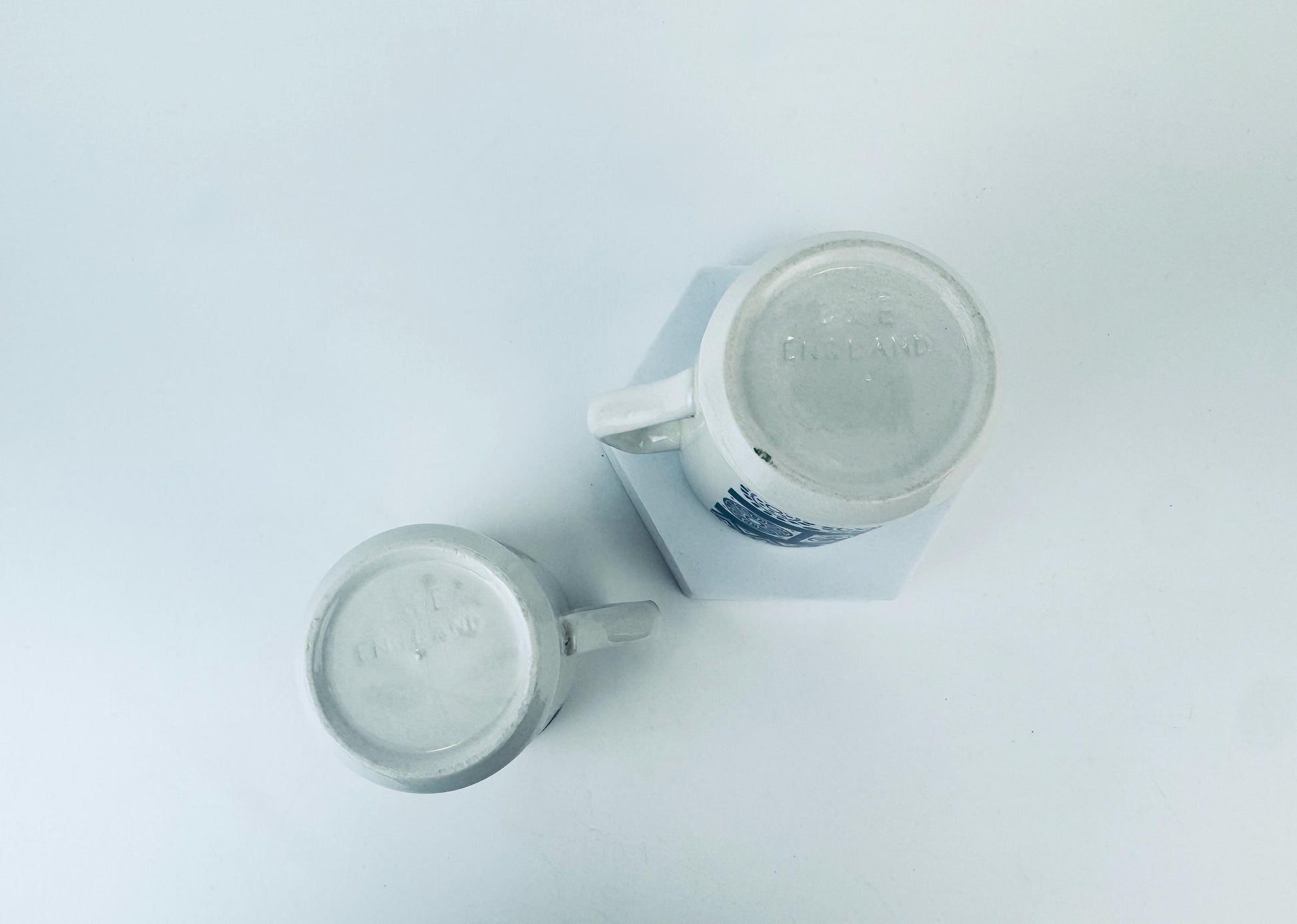 Product image for 'vintage mid century modern c e england ceramic mugs set of 2' (view 1b12f6)