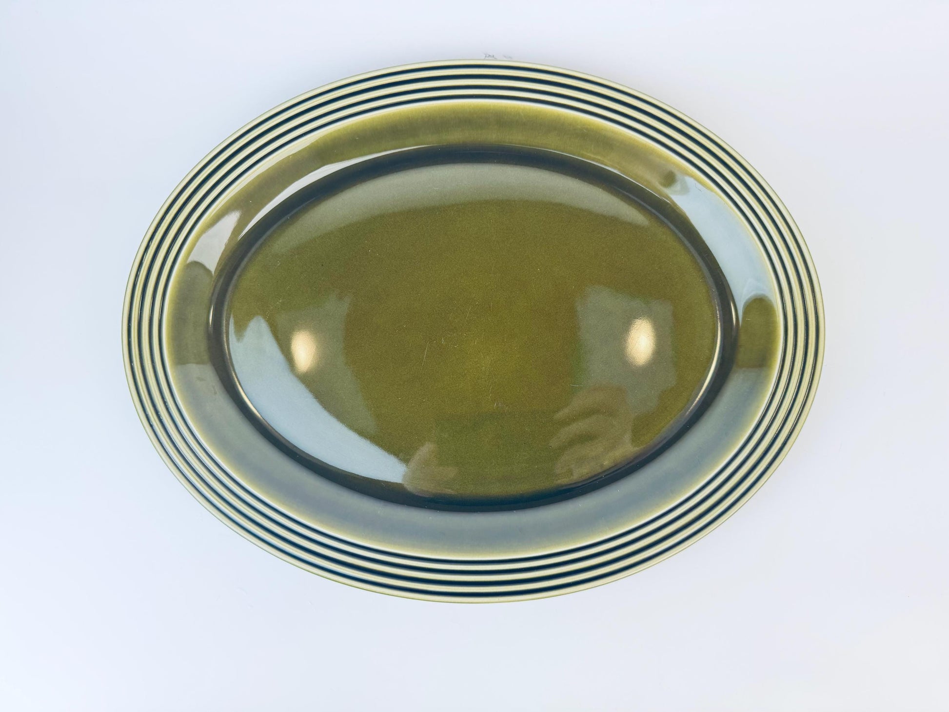 Product image for 'vintage hornsea england olive green oval platter plate heirloom pattern' (view cfd0ad)
