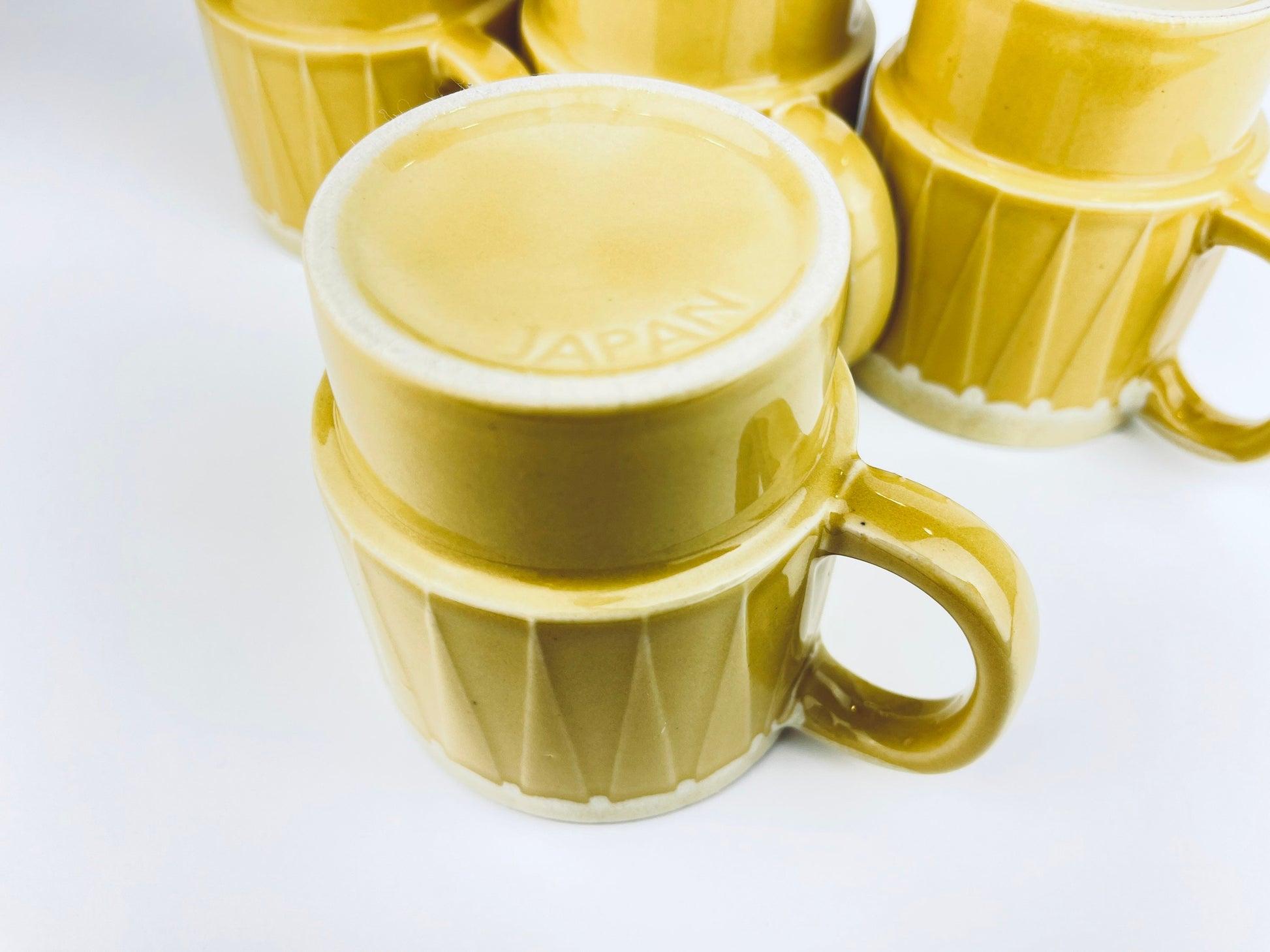Product image for 'vintage green beige geometric drip glazed ceramic coffee tea mugs set of four 4 sets sold separately made in japan' (view a9d5bc)