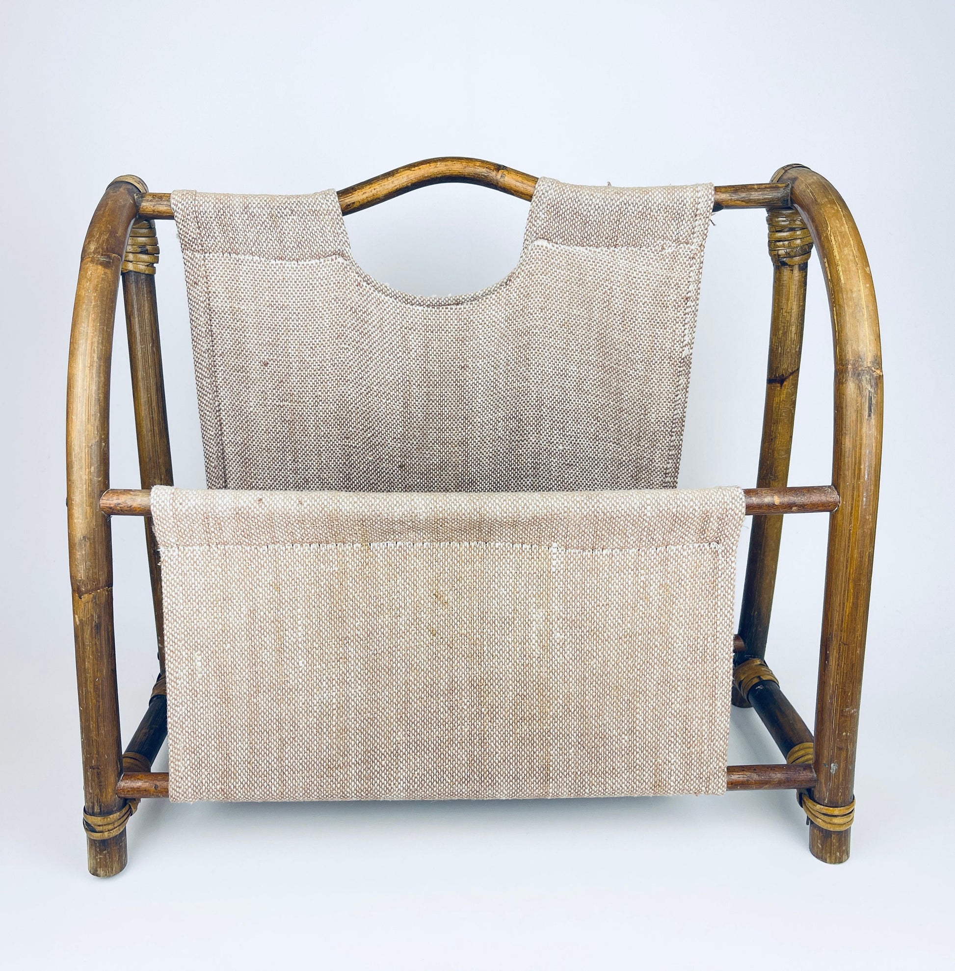 Product image for 'vintage bamboo wicker rattan magazine storage sling beige brown coloured cloth' (view 6a1ff7)