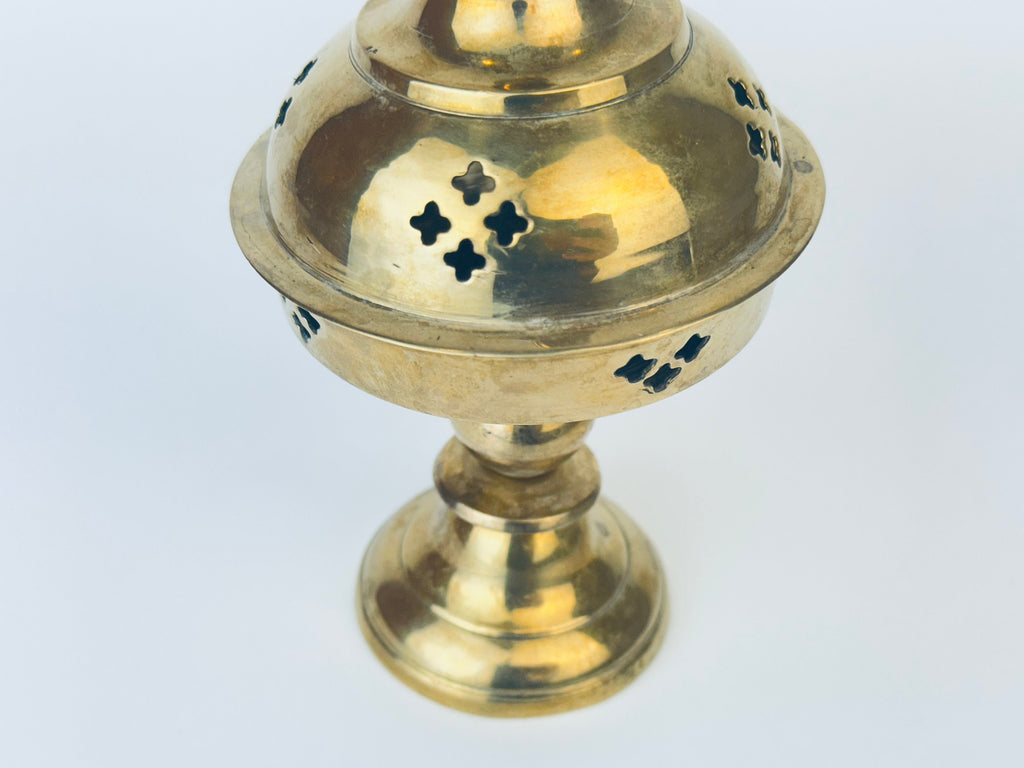 Product image for 'vintage solid brass pedestal incense burner' (view 8f847e)
