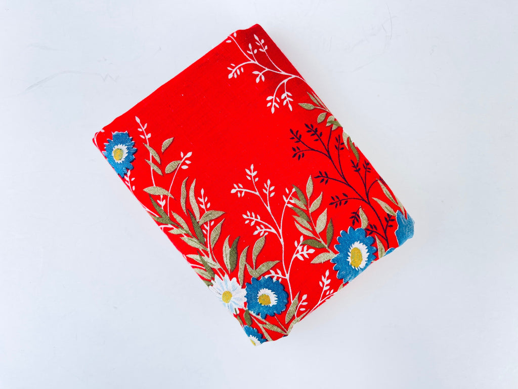 Product image for 'vintage red floral cotton fabric 37 x 51' (view e960bc)