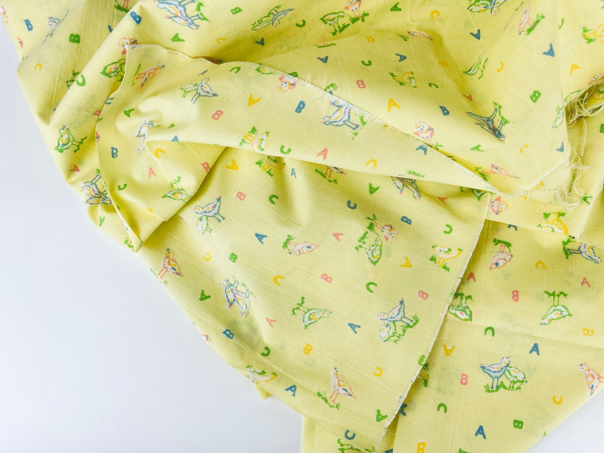 Product image for 'vintage pale yellow cute abc bird nursery children fabric 44 x 69' (view d811de)