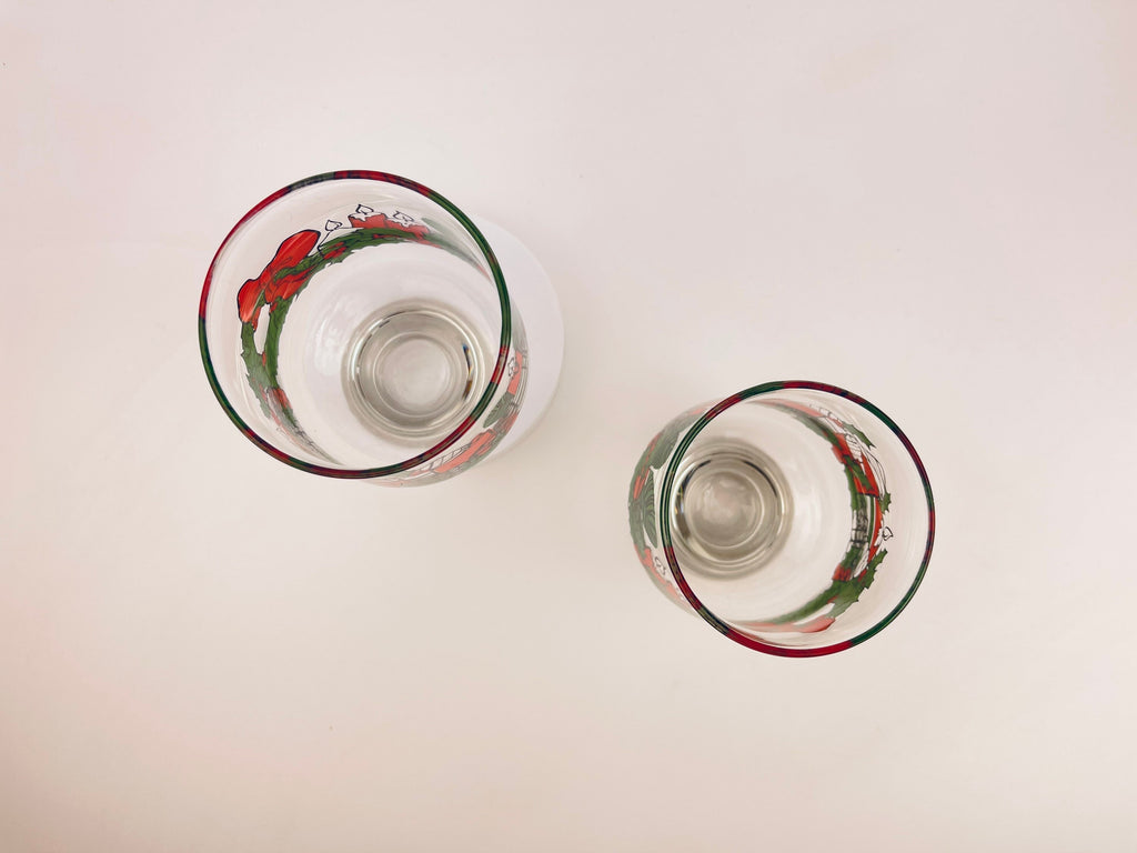 Product image for 'vintage glass christmas candleholders set of two 2 wreath candle pattern' (view ca7a7a)
