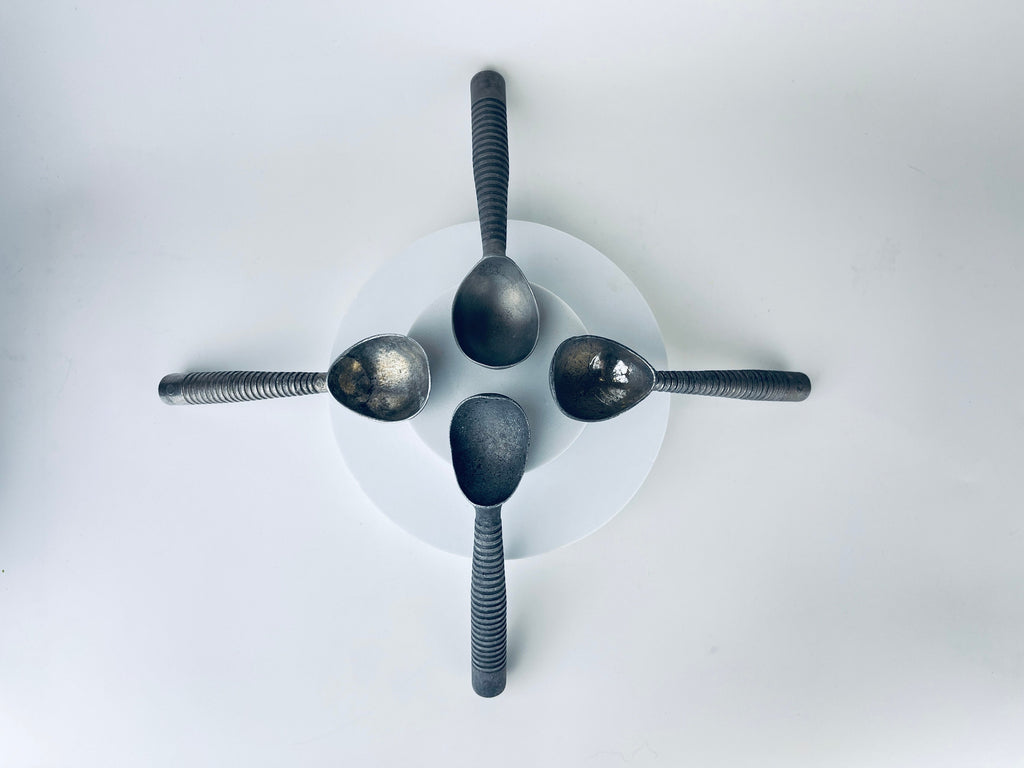 Product image for 'vintage ribbed silver metal ice cream spoon scooper sold separately' (view d97369)
