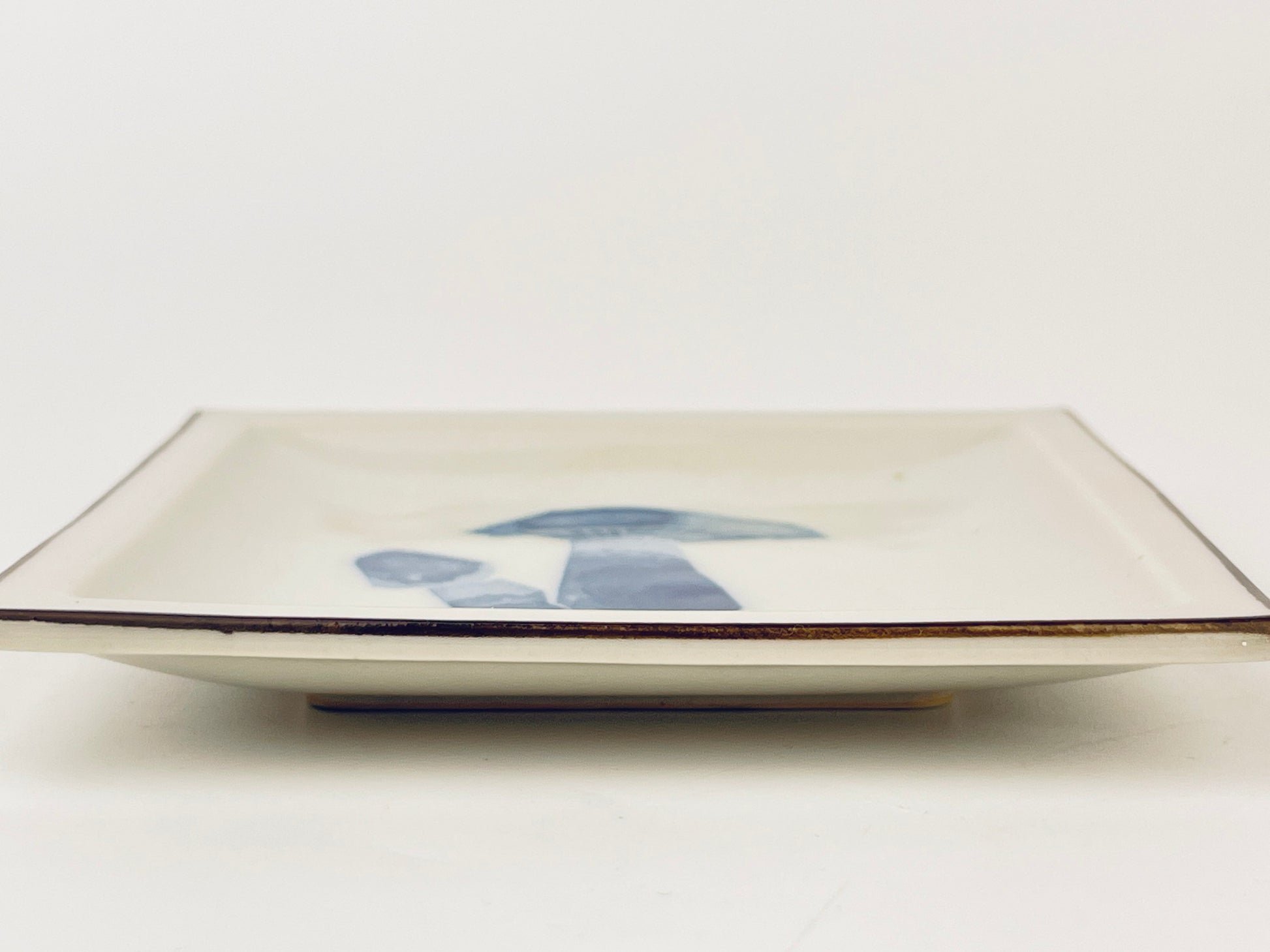 Product image for 'vintage ceramic mushroom woodland design trinket ring dish' (view 46f718)