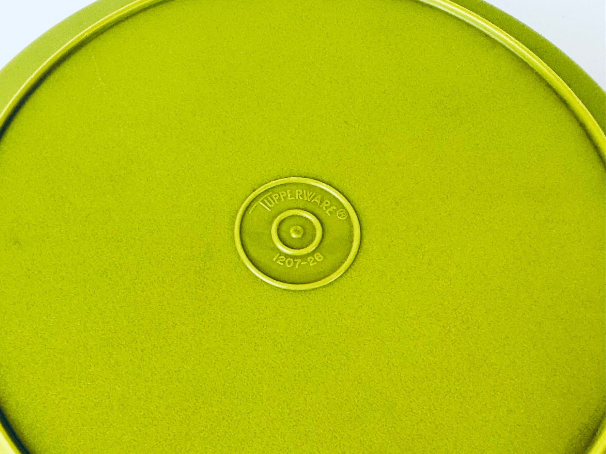 Product image for 'vintage plastic tupperware container set harvest orange yellow avocado green made in canada sold separately' (view 0fbb12)