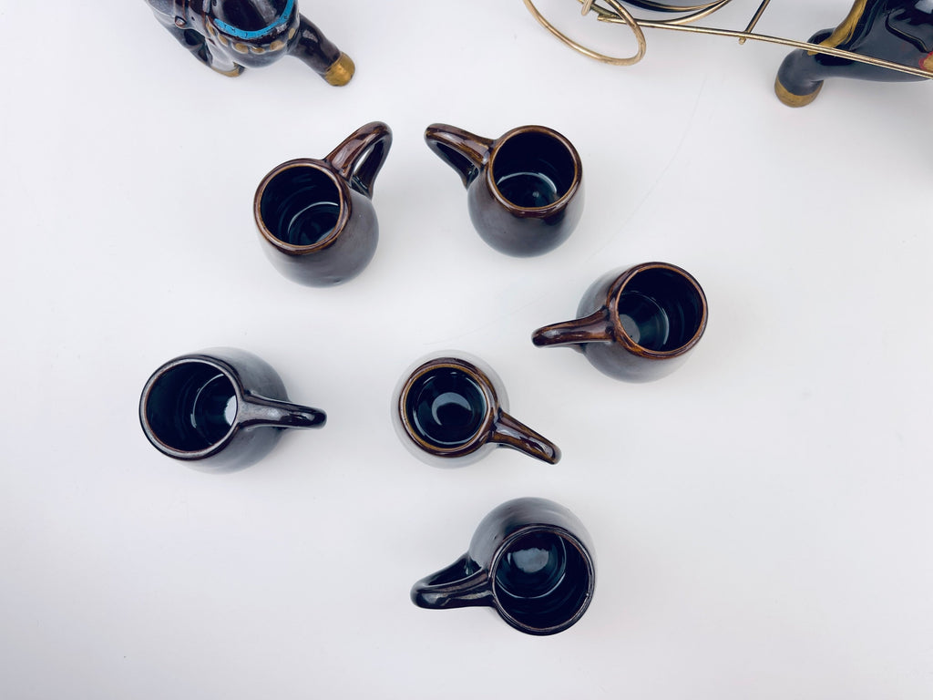 Product image for 'vintage red clay donkey moonshine decanter shoot glass barware set set of six 6 made in japan wild cat juice aged in the wild' (view f616fc)